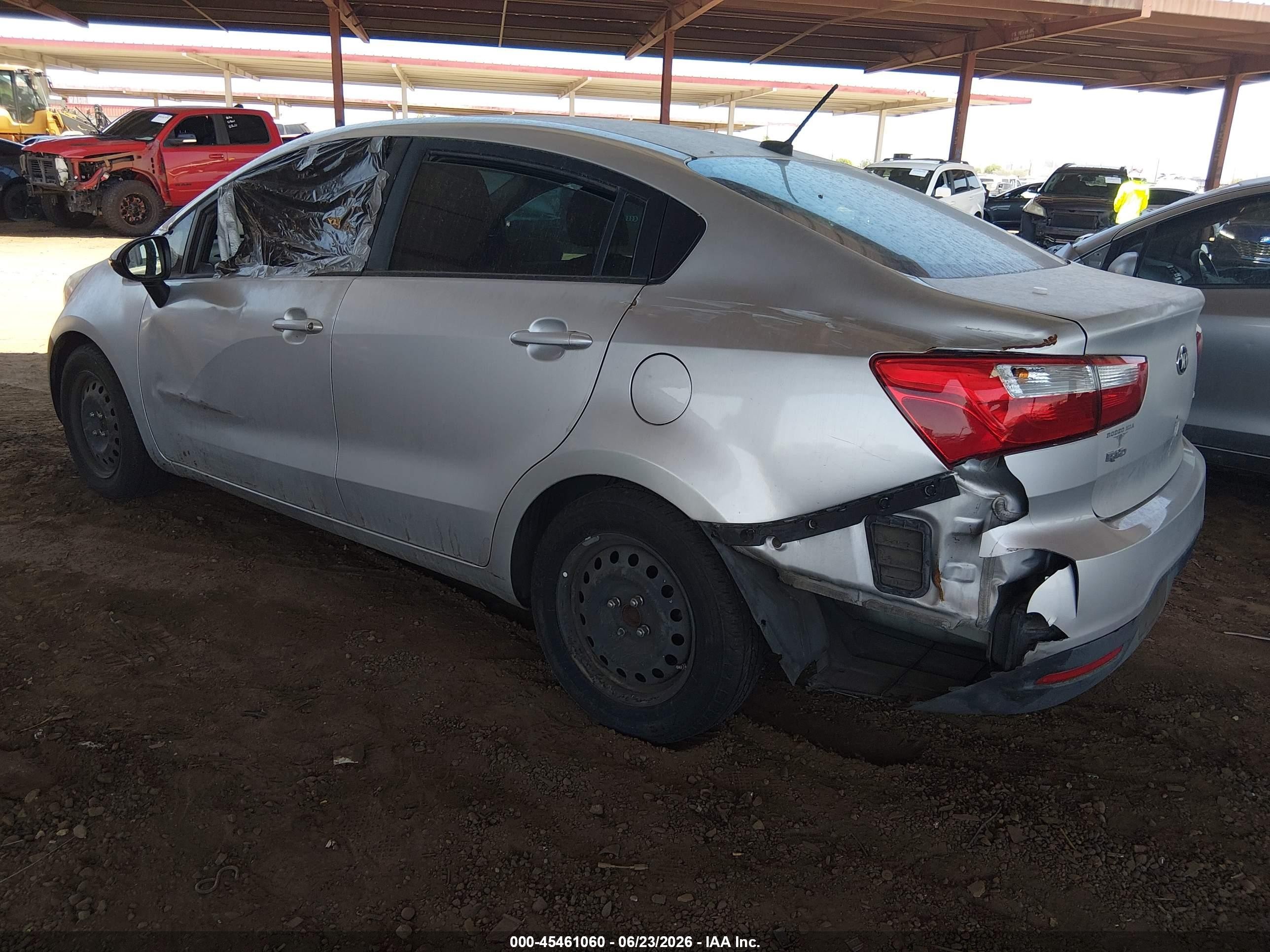 2015 Kia Rio Lx Silver vin: KNADM4A39F6509514