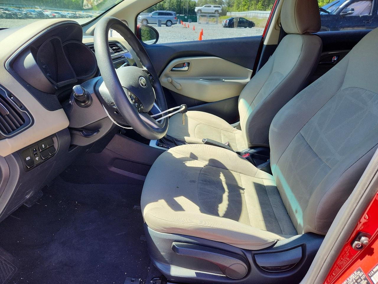 2017 Kia Rio Lx Red vin: KNADM4A39H6118365