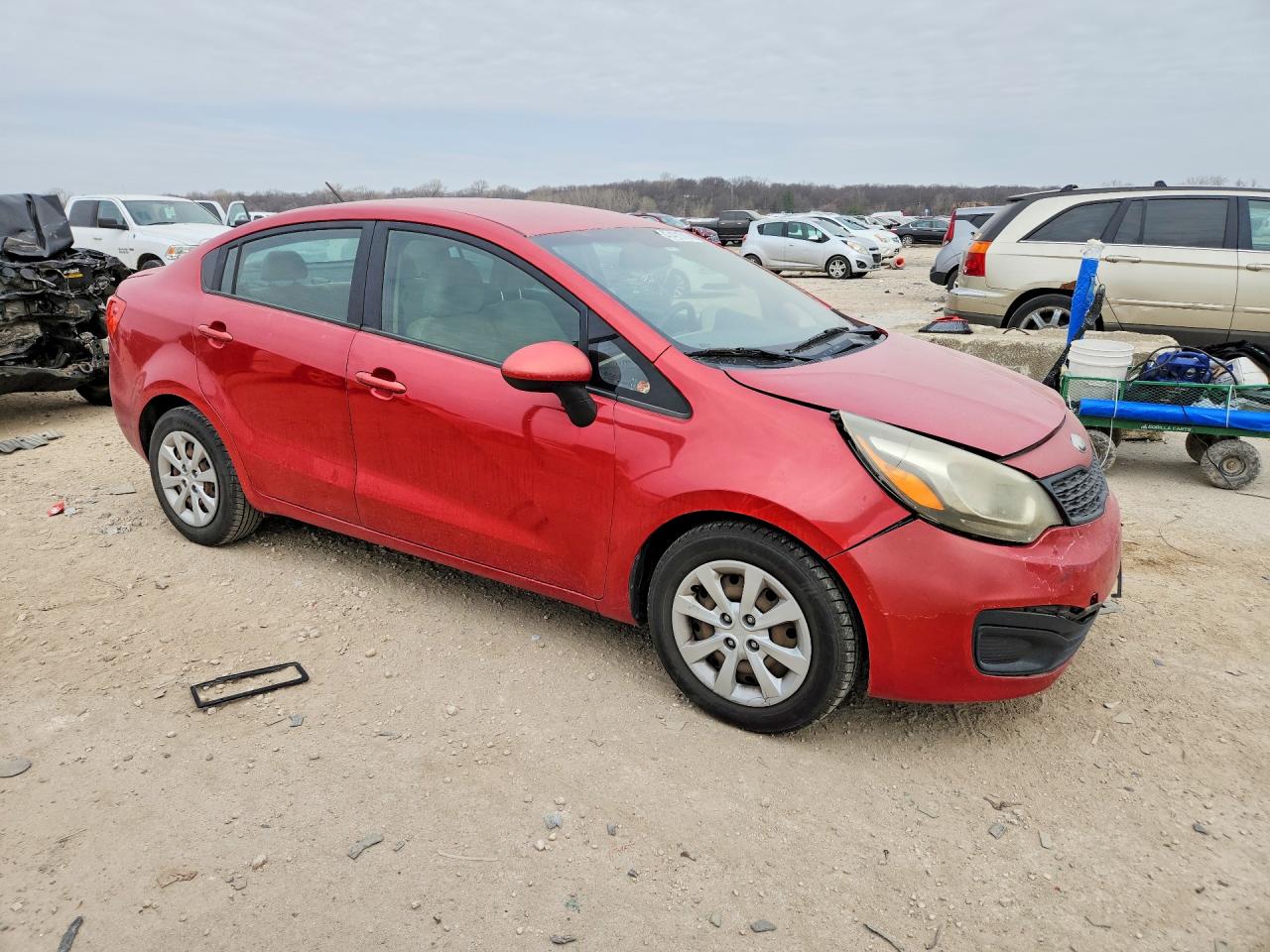 2013 Kia Rio Lx Красный vin: KNADM4A3XD6157928