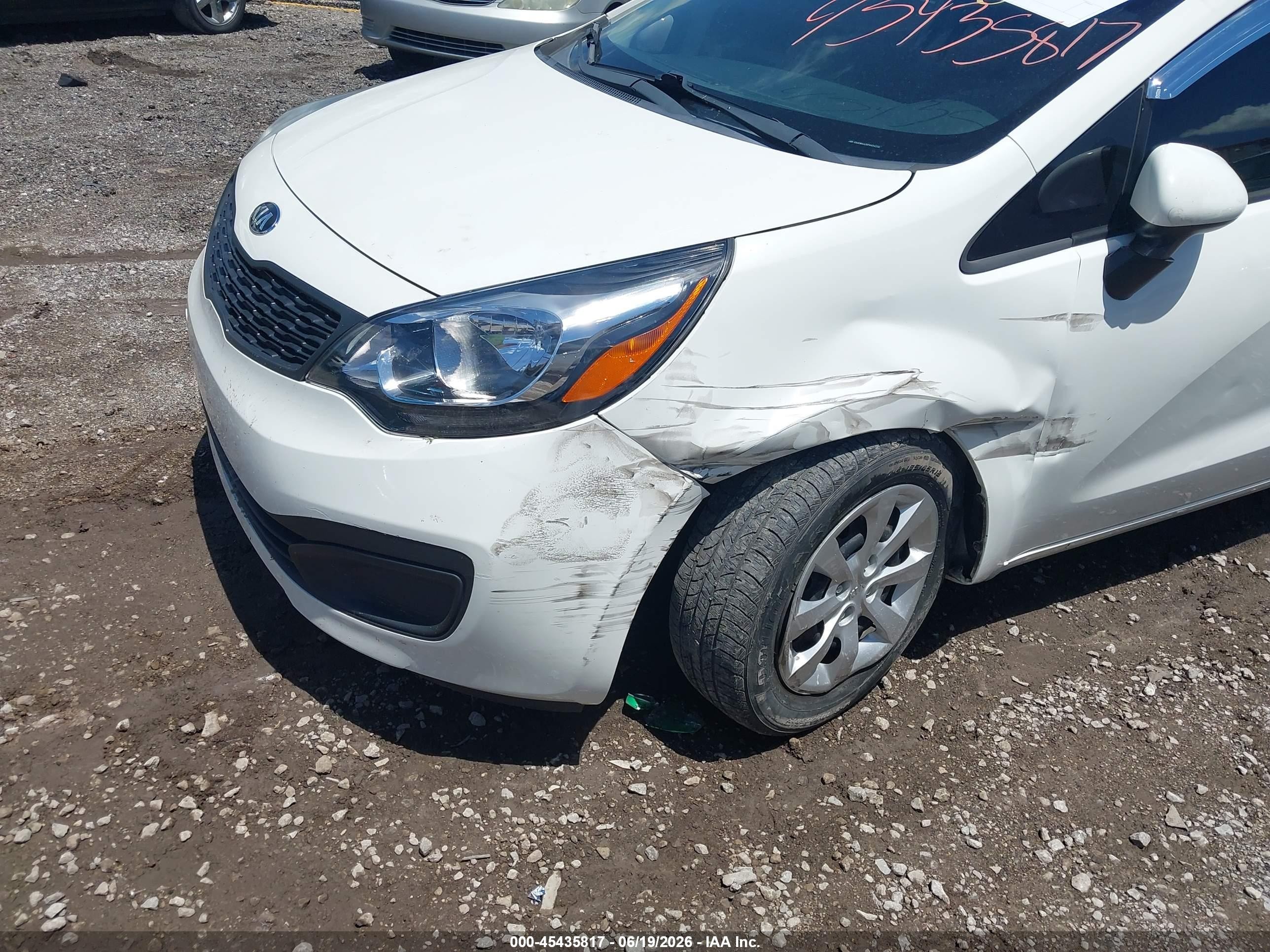 2015 Kia Rio Lx White vin: KNADM4A3XF6454250