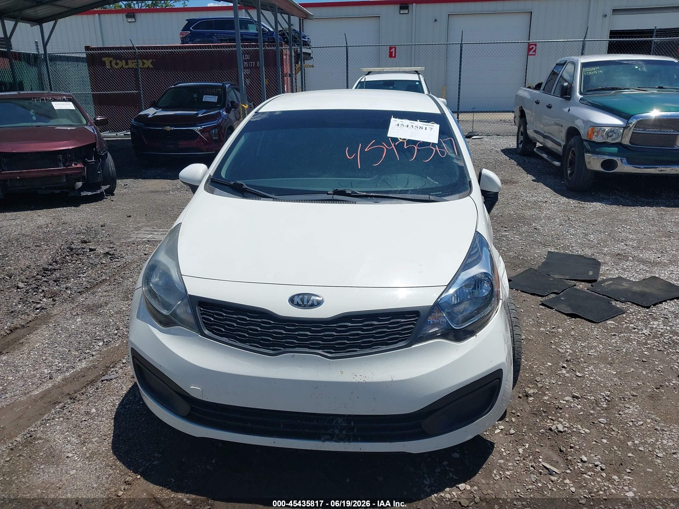 2015 Kia Rio Lx White vin: KNADM4A3XF6454250