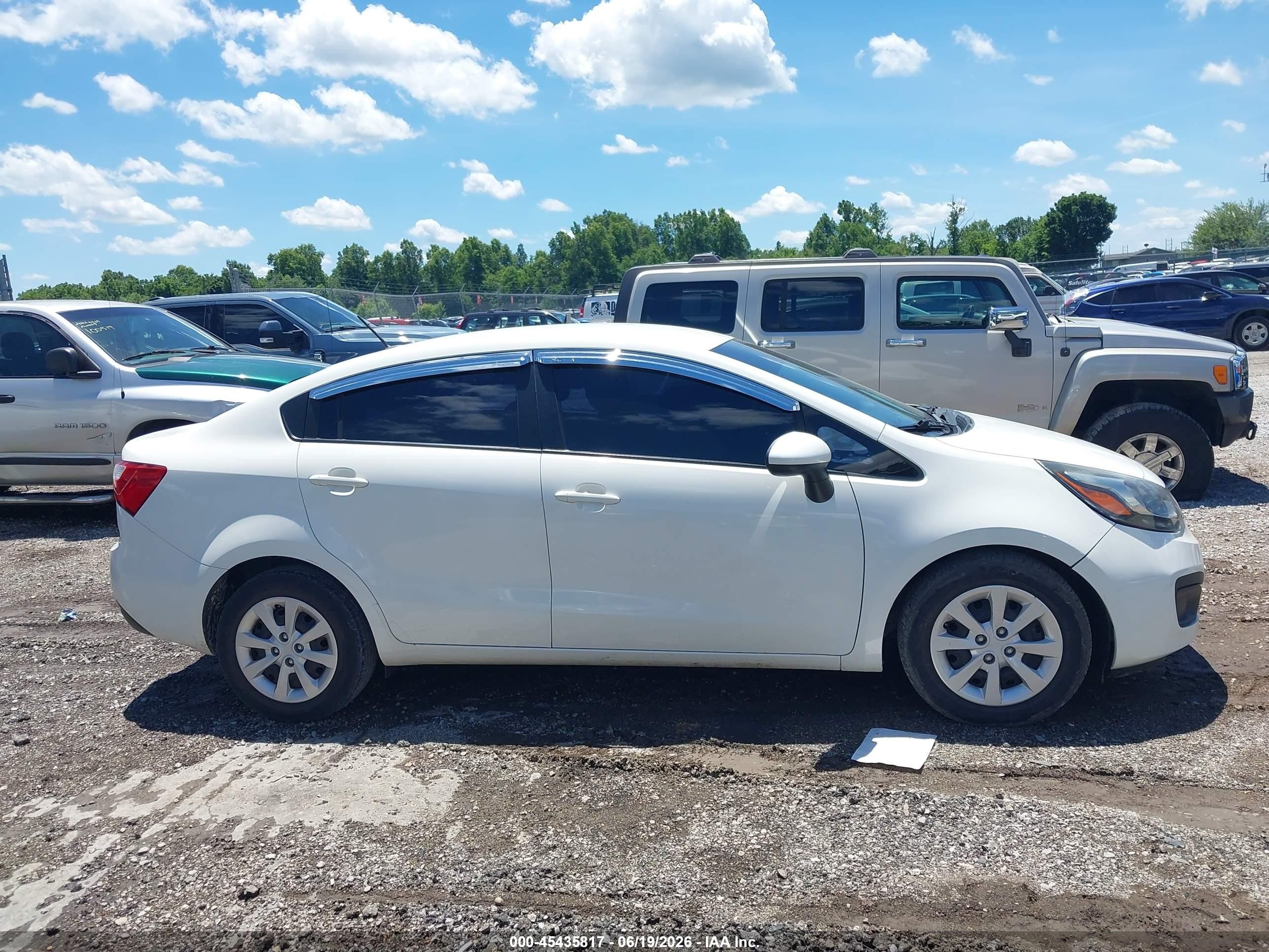 2015 Kia Rio Lx White vin: KNADM4A3XF6454250