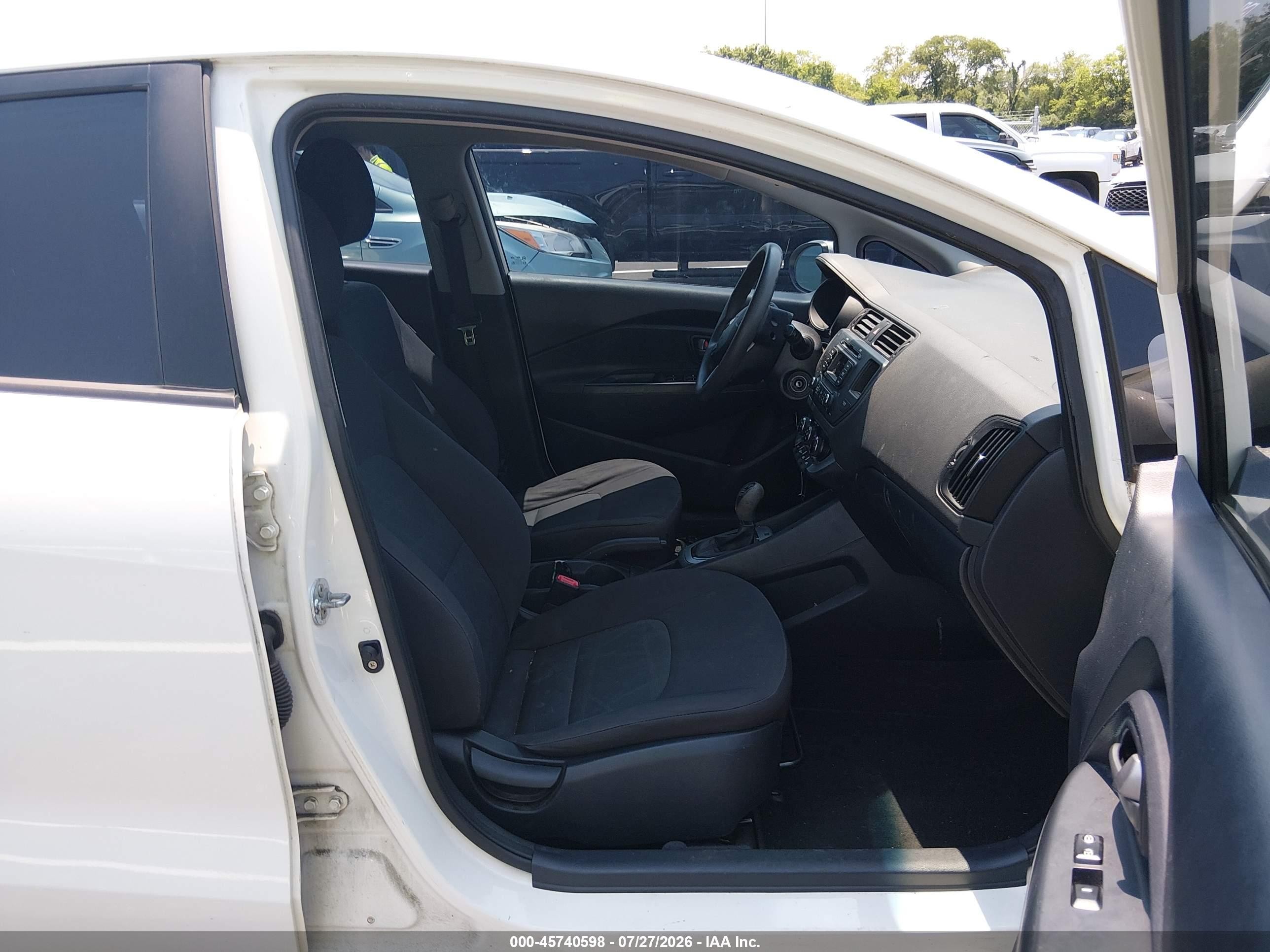 2013 Kia Rio Lx White vin: KNADM5A30D6169155