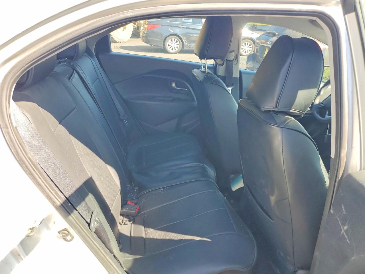 2015 Kia Rio Lx Silver vin: KNADM5A30F6459110