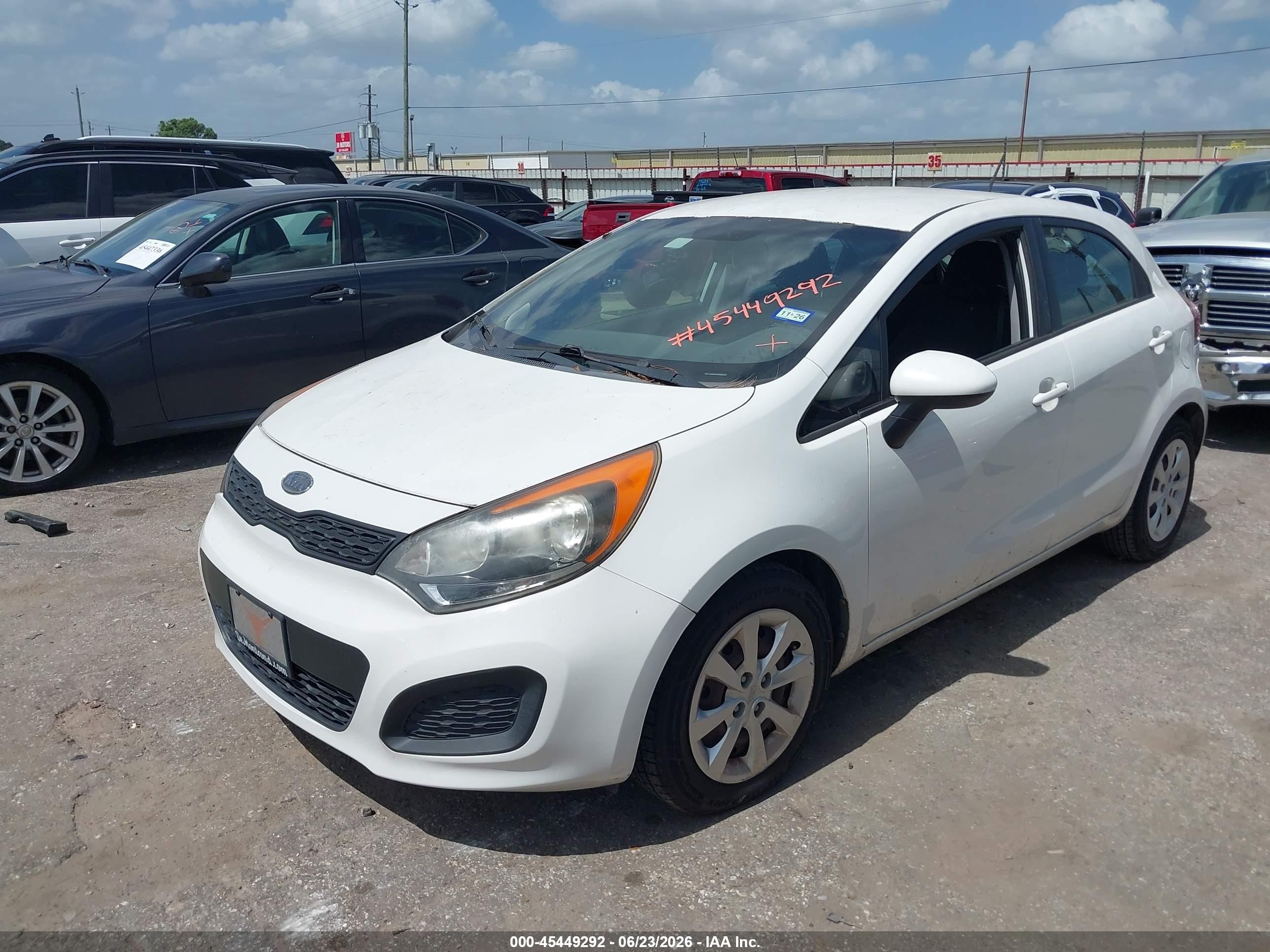 2012 Kia Rio5 Lx White vin: KNADM5A31C6014449