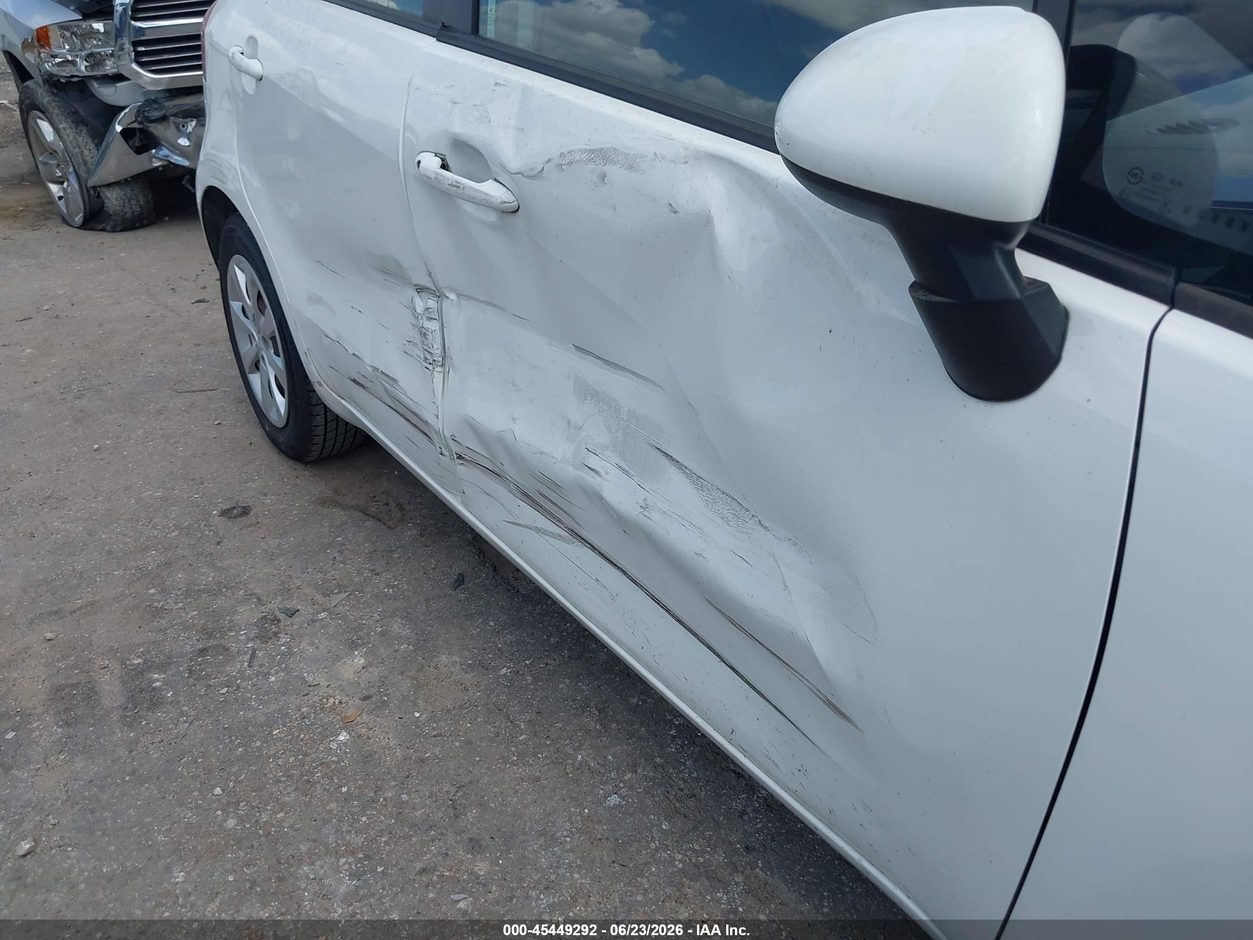 2012 Kia Rio5 Lx White vin: KNADM5A31C6014449