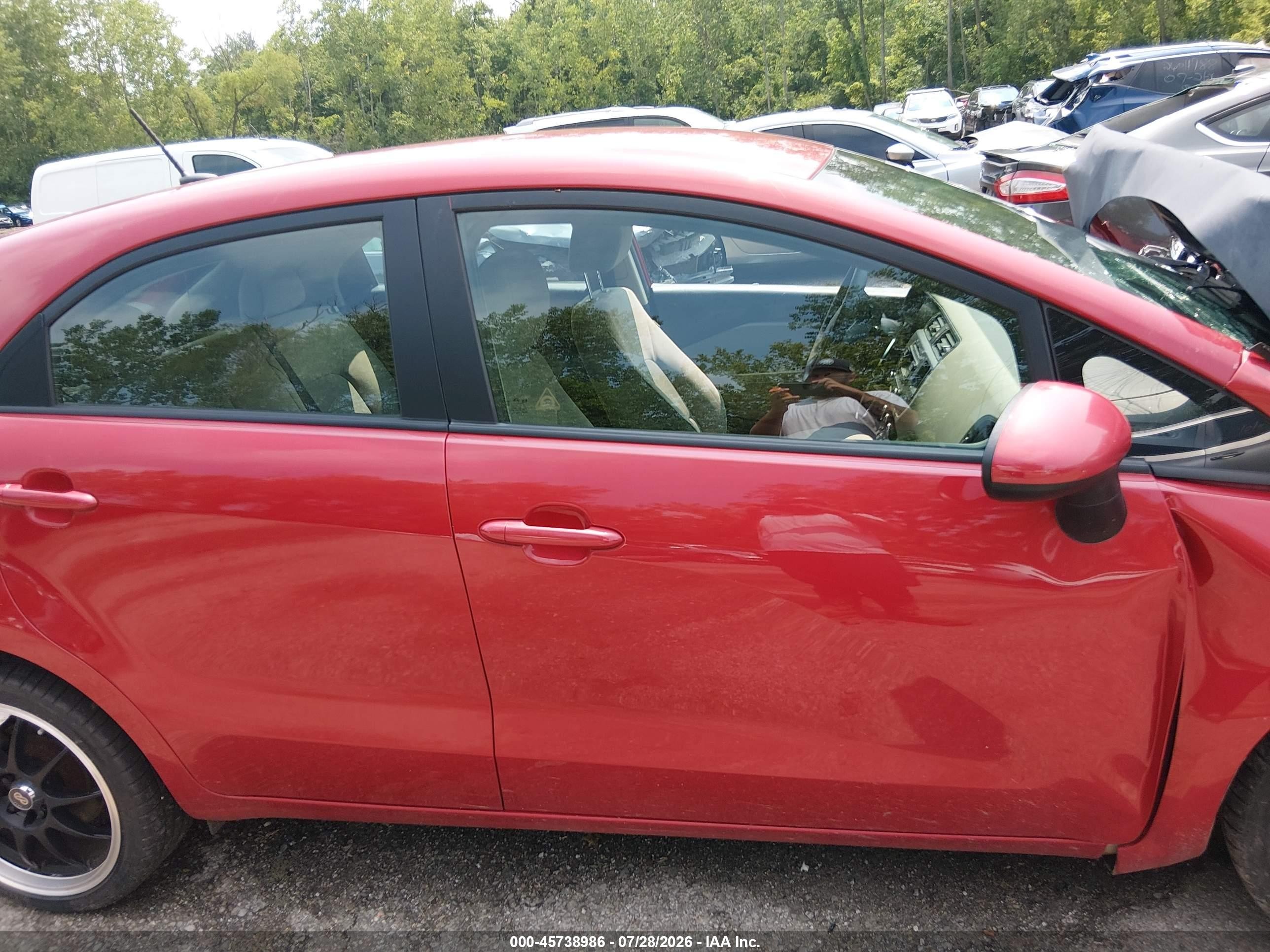 2014 Kia Rio Lx Красный vin: KNADM5A32E6414376