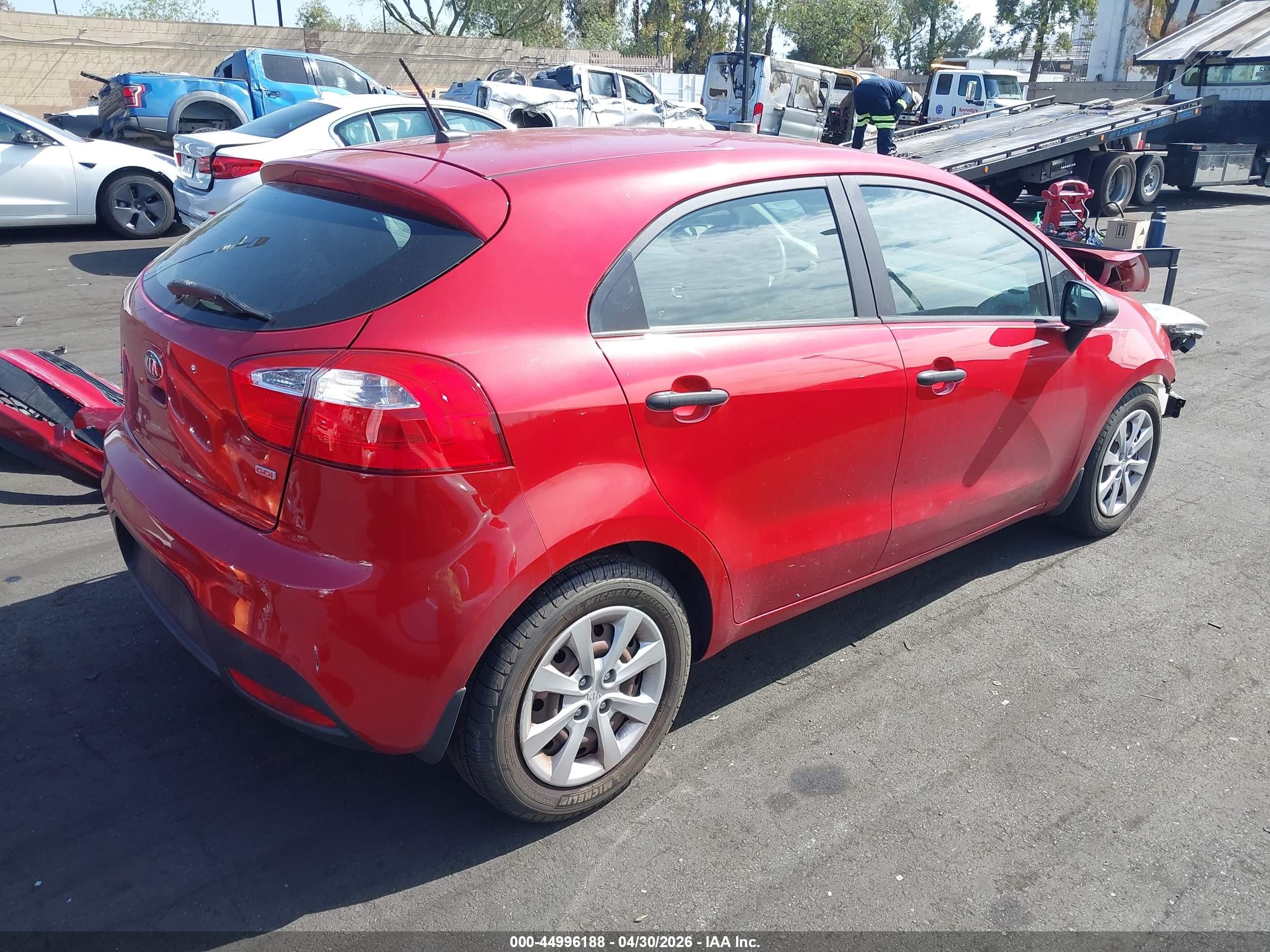 2015 Kia Rio Lx Red vin: KNADM5A32F6458458