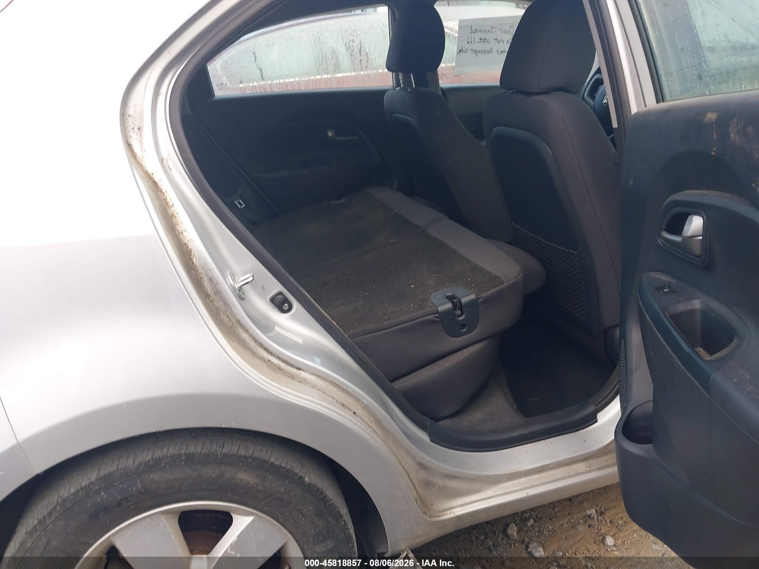 2015 Kia Rio Lx Silver vin: KNADM5A33F6428045
