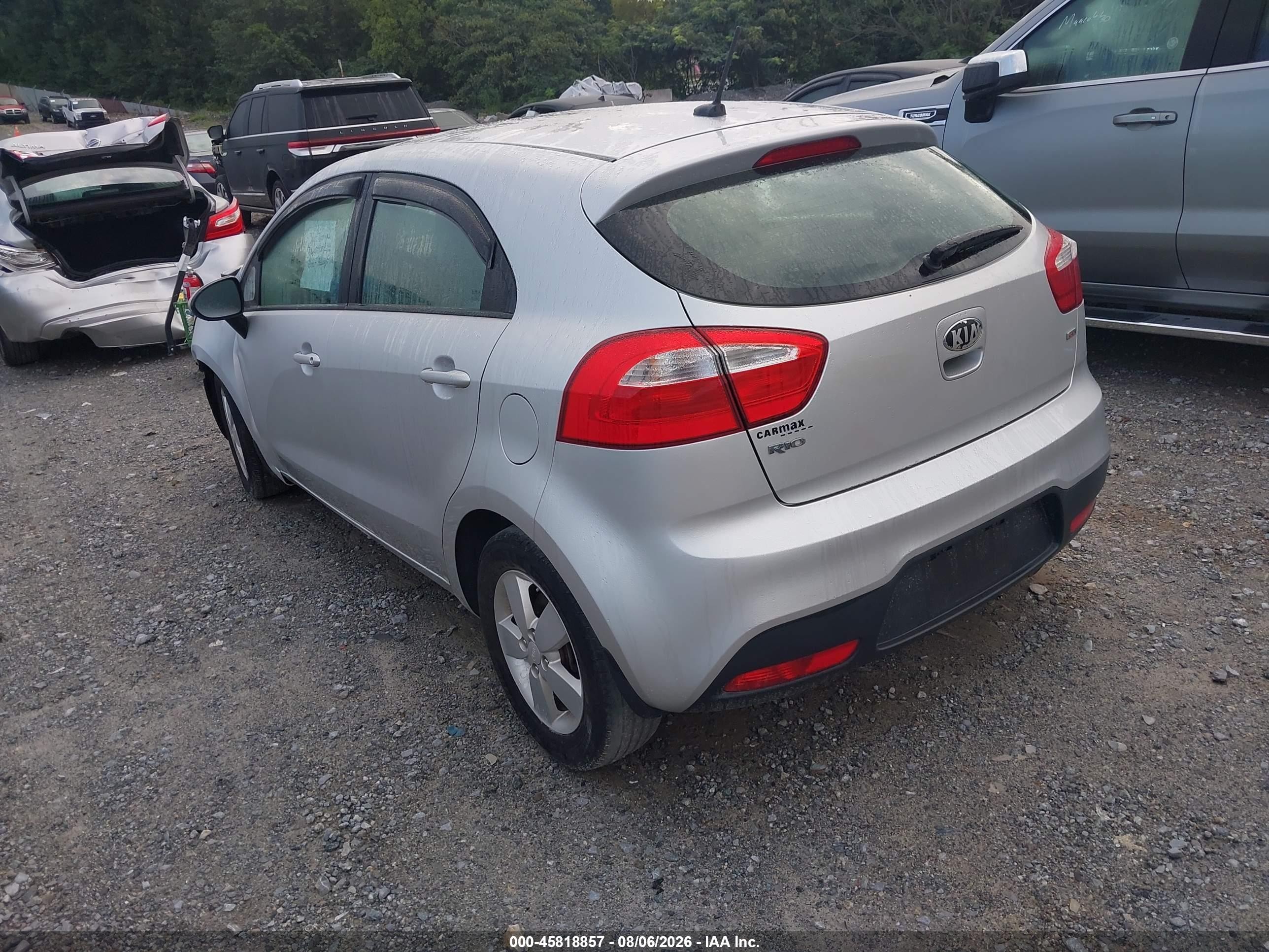 2015 Kia Rio Lx Silver vin: KNADM5A33F6428045