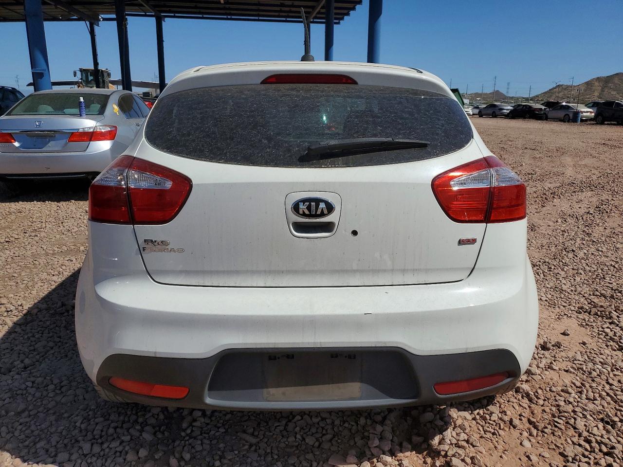 2015 Kia Rio Lx White vin: KNADM5A33F6500717