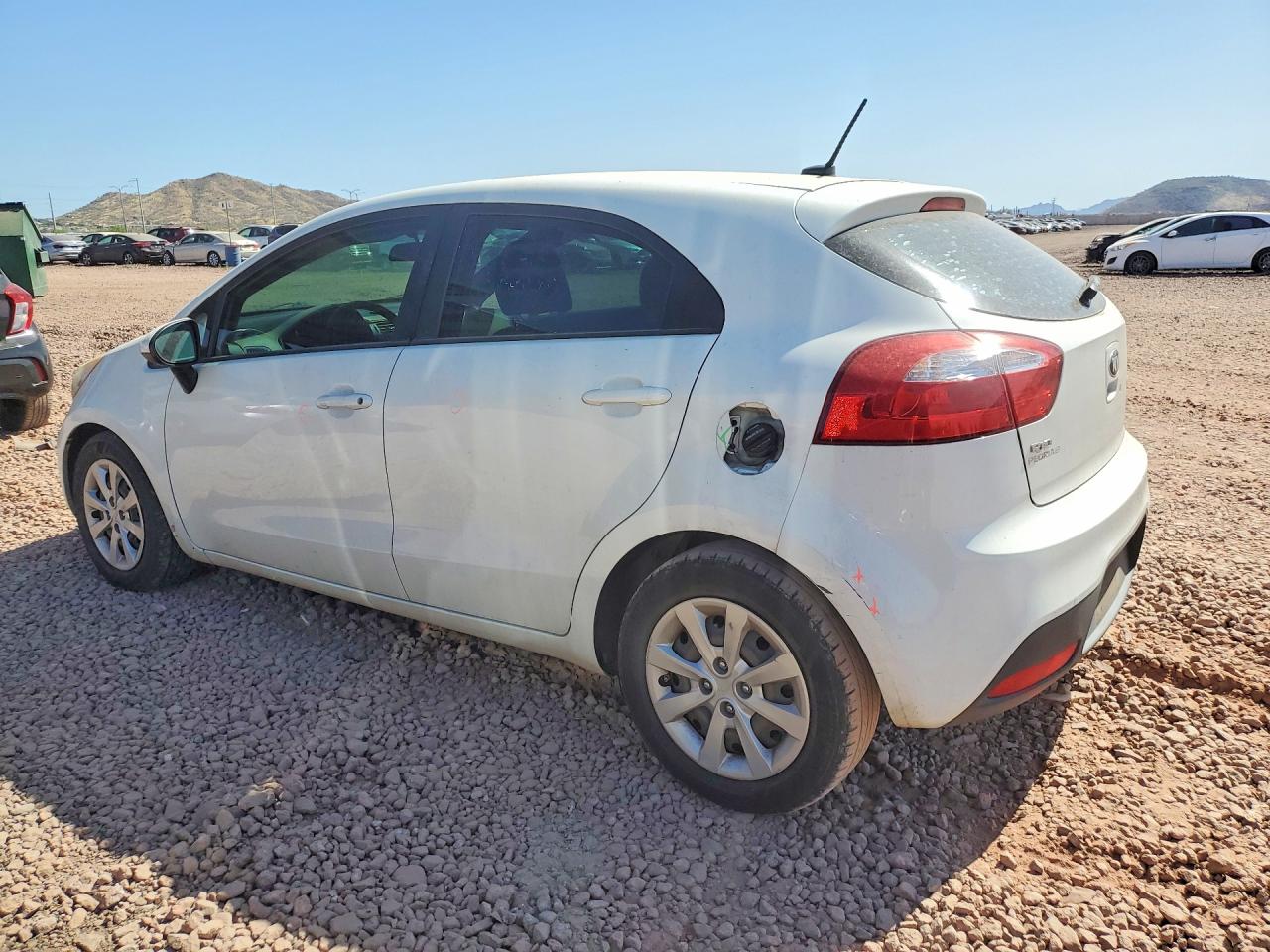 2015 Kia Rio Lx White vin: KNADM5A33F6500717