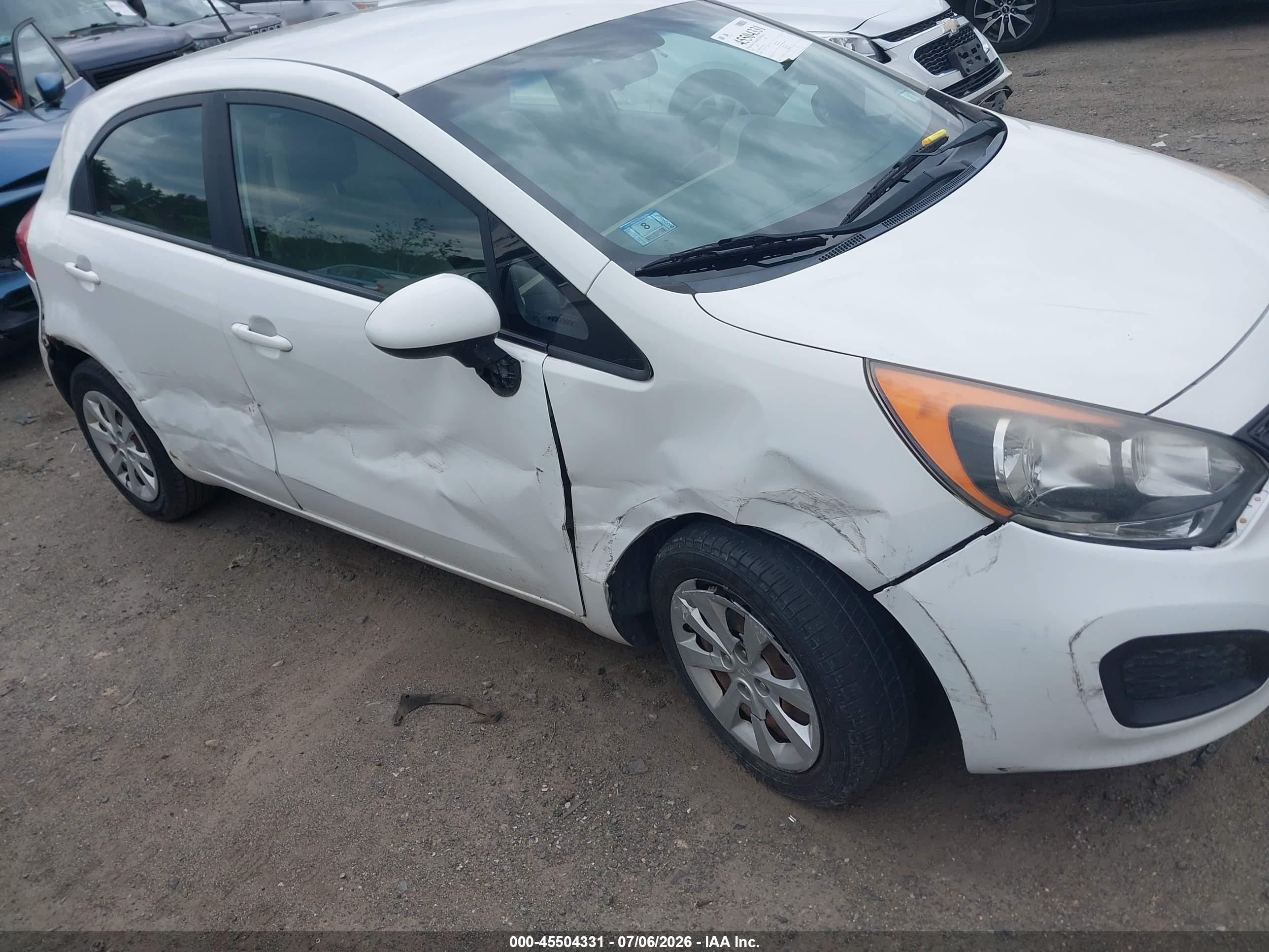 2013 Kia Rio Lx White vin: KNADM5A34D6295082