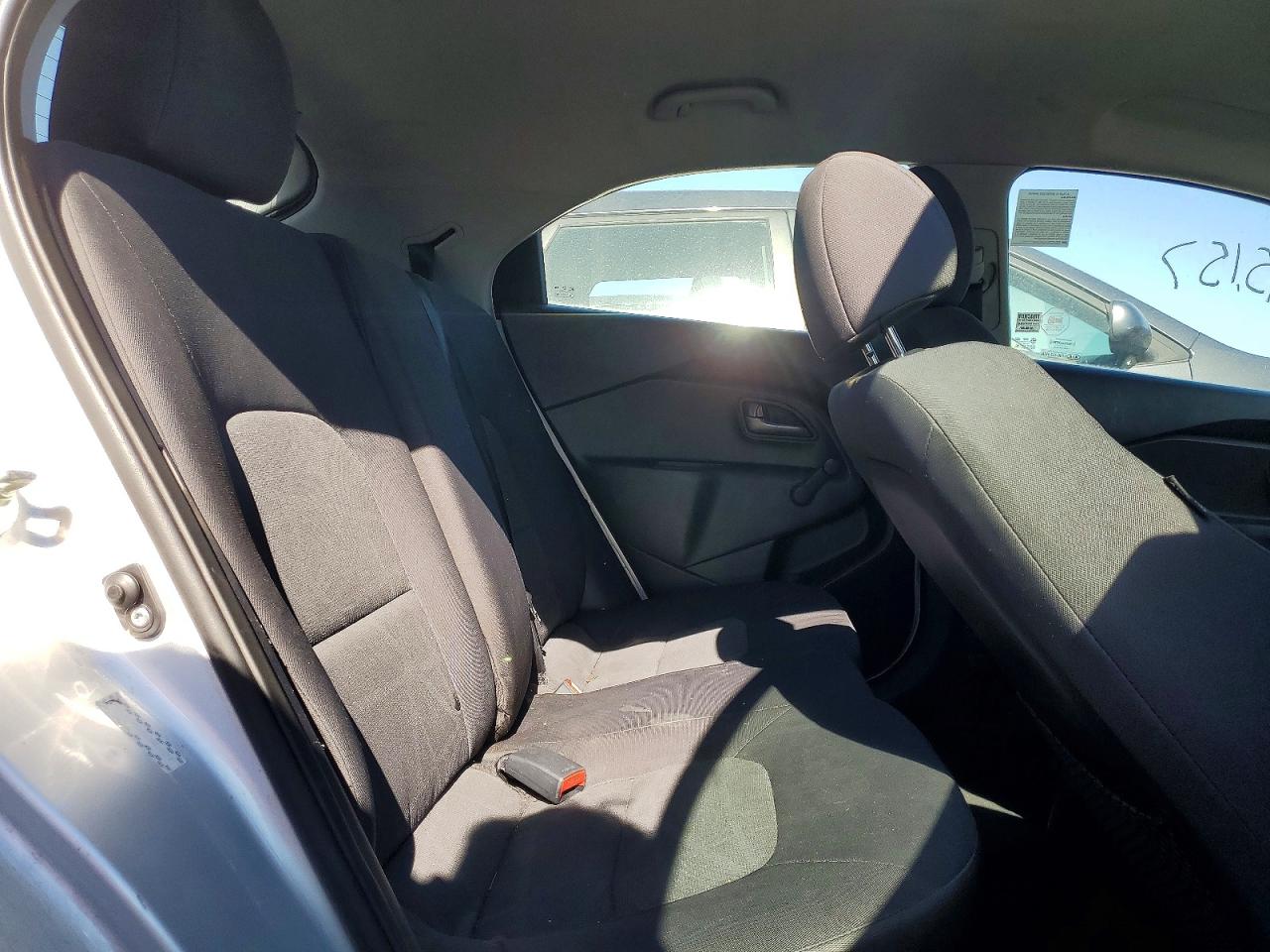 2013 Kia Rio Lx Silver vin: KNADM5A34D6310177
