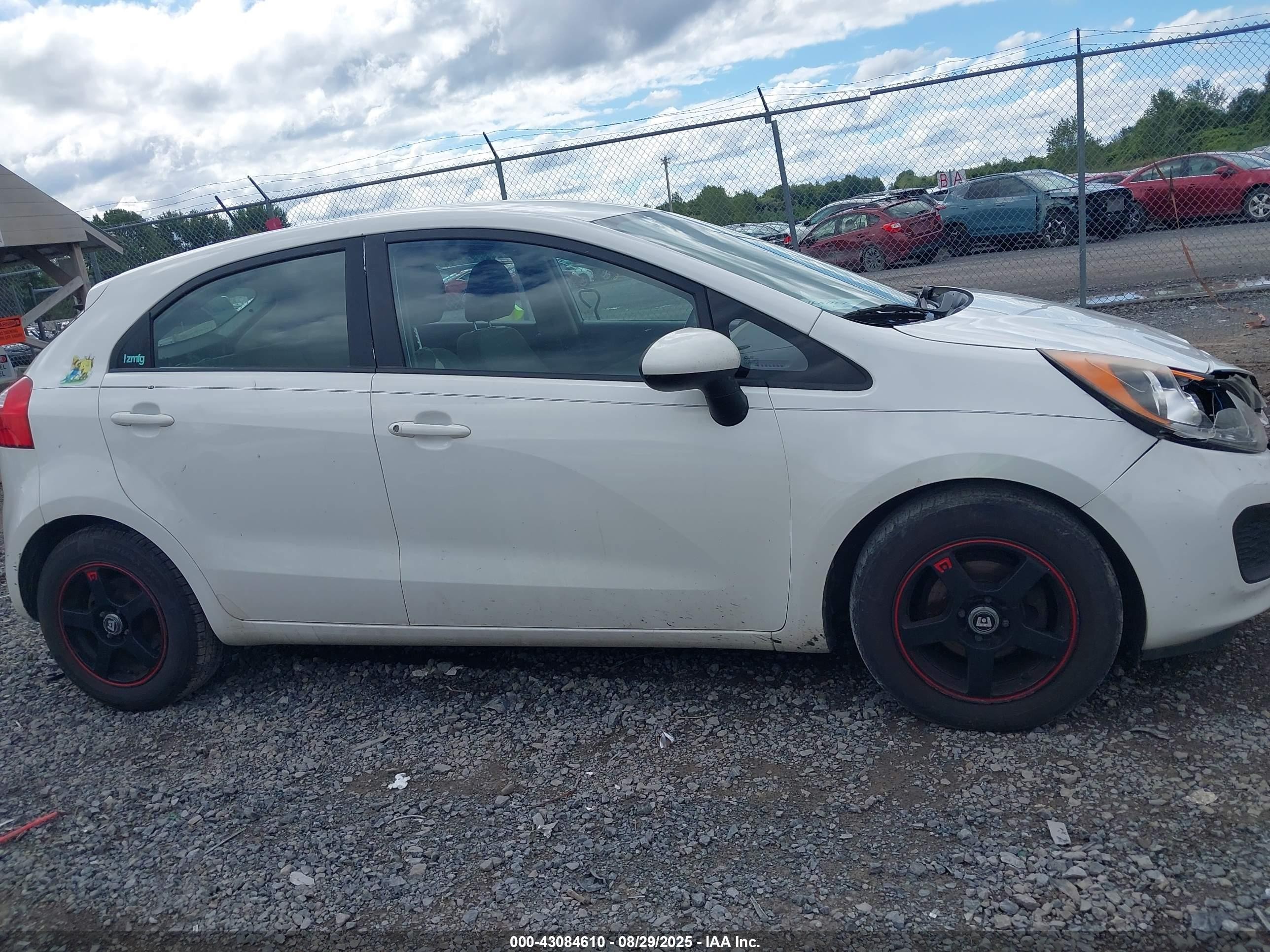 Price & History 2014 Kia Rio Lx 1.6l I-4 Di, Dohc, Vvt, 138hp vin