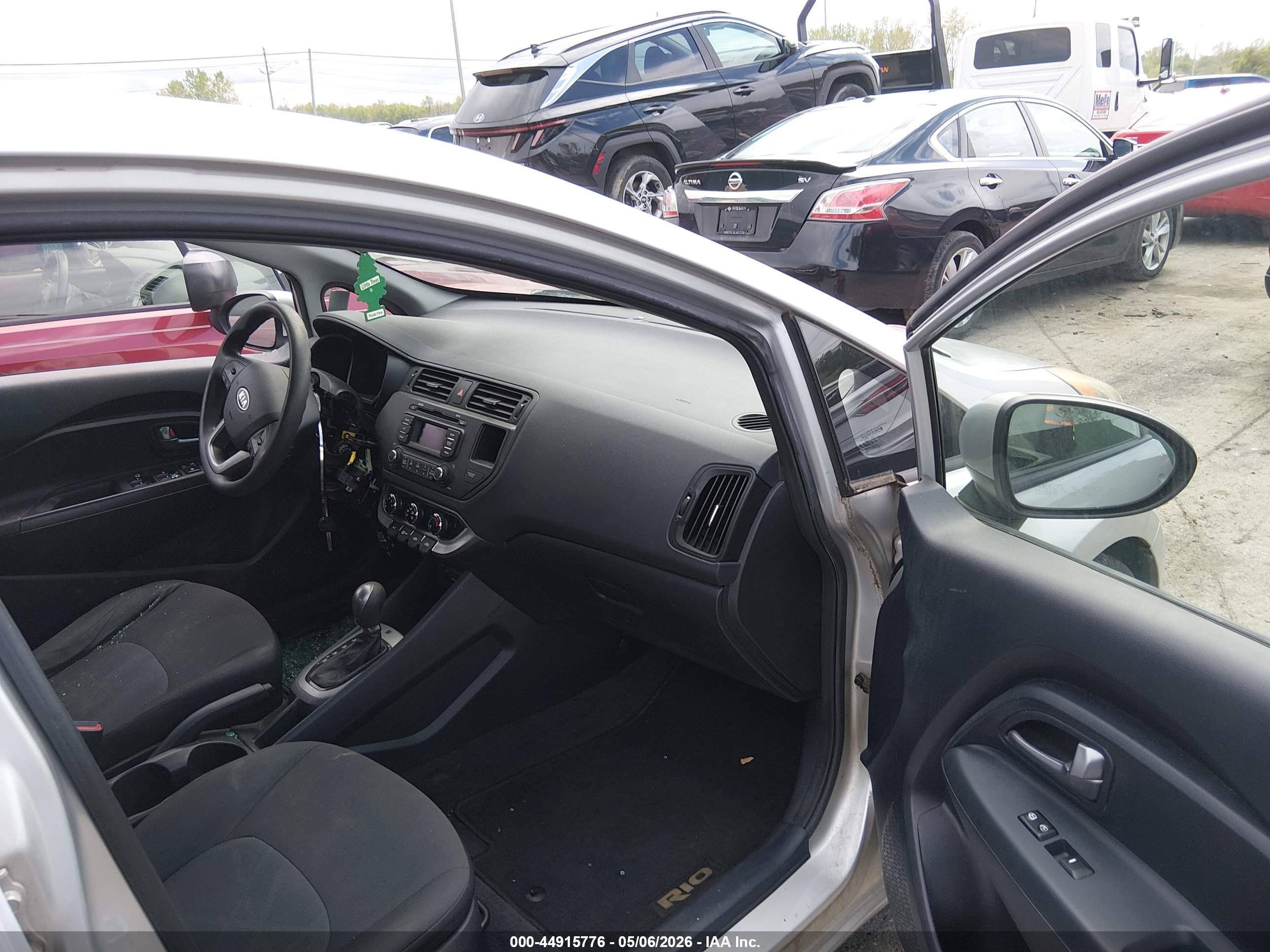2013 Kia Rio Lx Серебряный vin: KNADM5A35D6106889