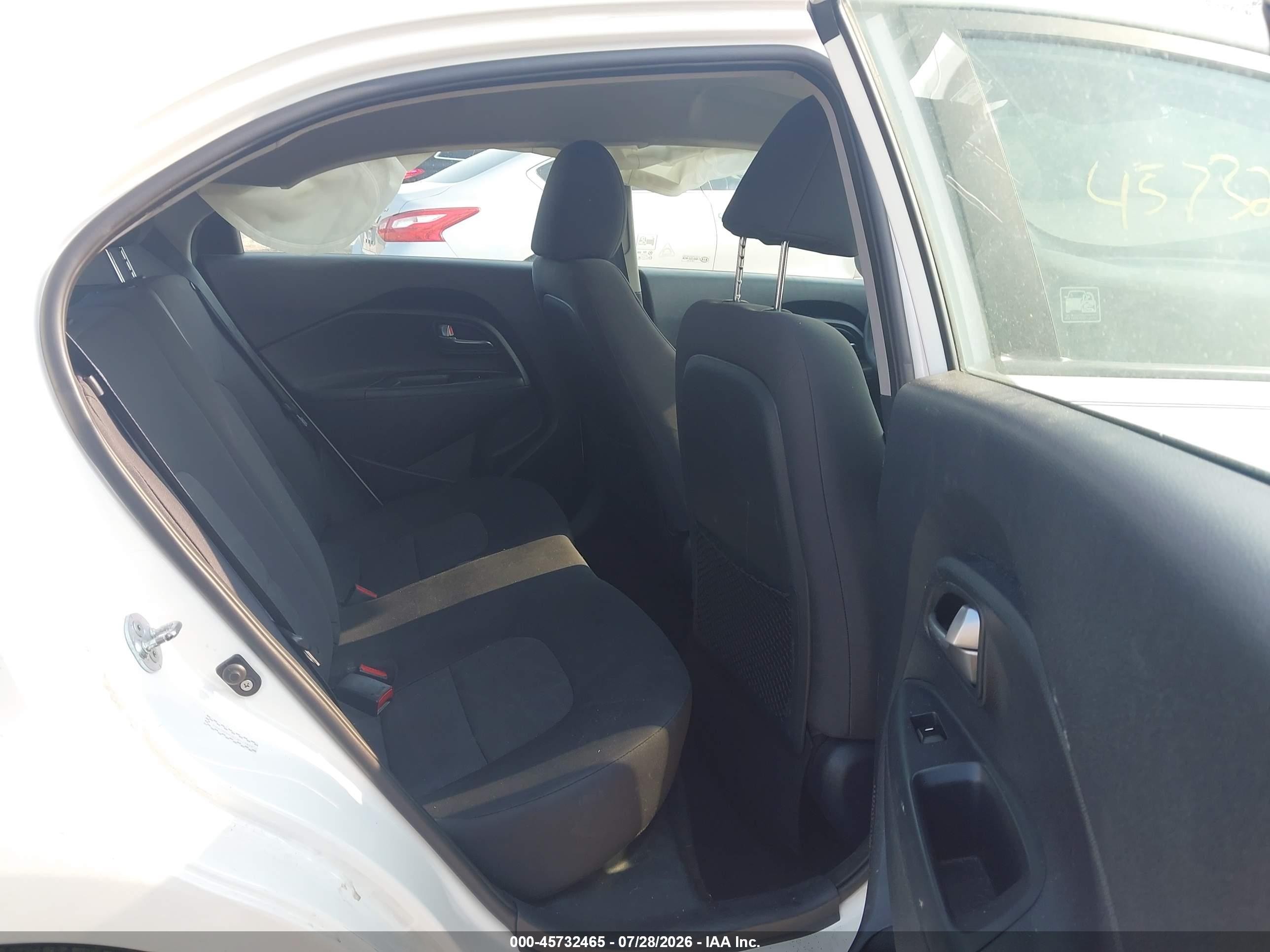 2013 Kia Rio Lx White vin: KNADM5A36D6117433