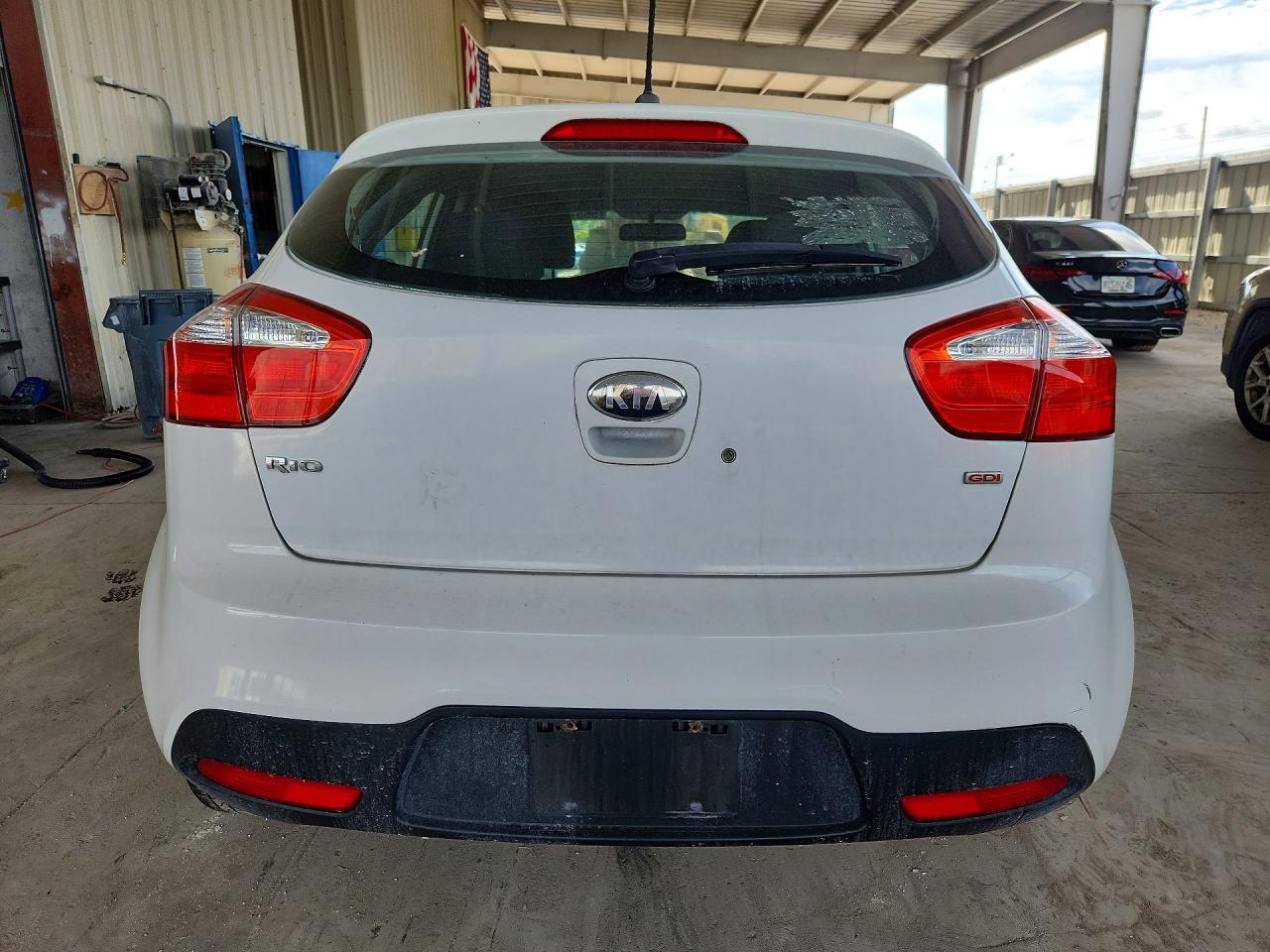 2013 Kia Rio Lx White vin: KNADM5A36D6236020