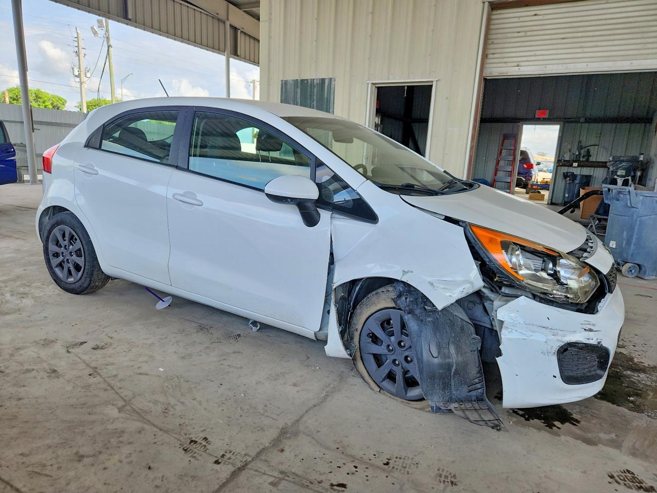 2013 Kia Rio Lx White vin: KNADM5A36D6236020