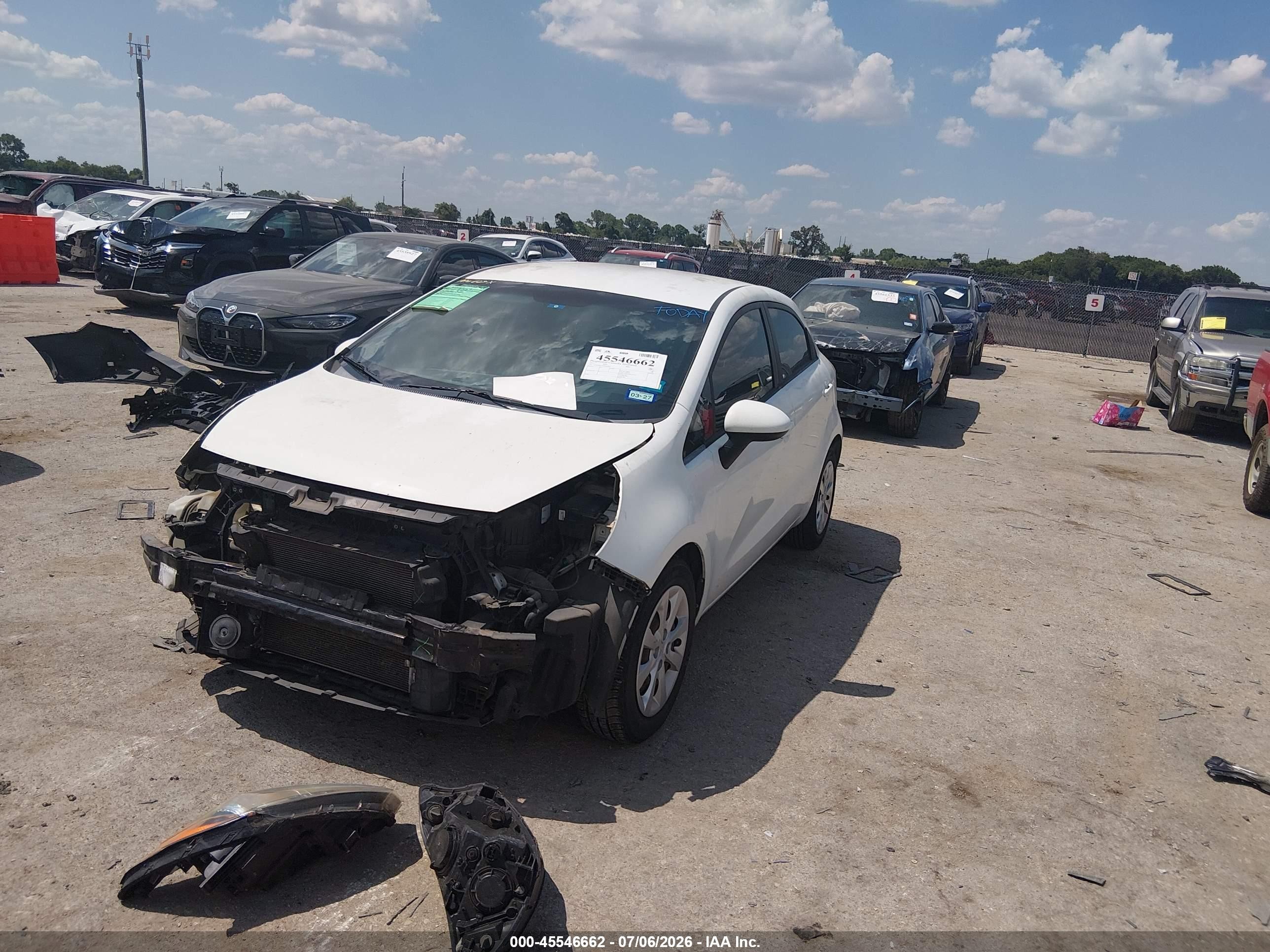 2013 Kia Rio Lx Белый vin: KNADM5A36D6303943