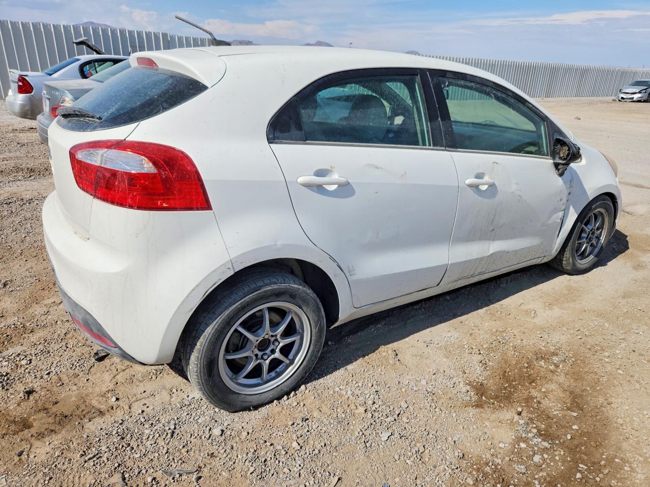 2012 Kia Rio Lx White vin: KNADM5A37C6012656