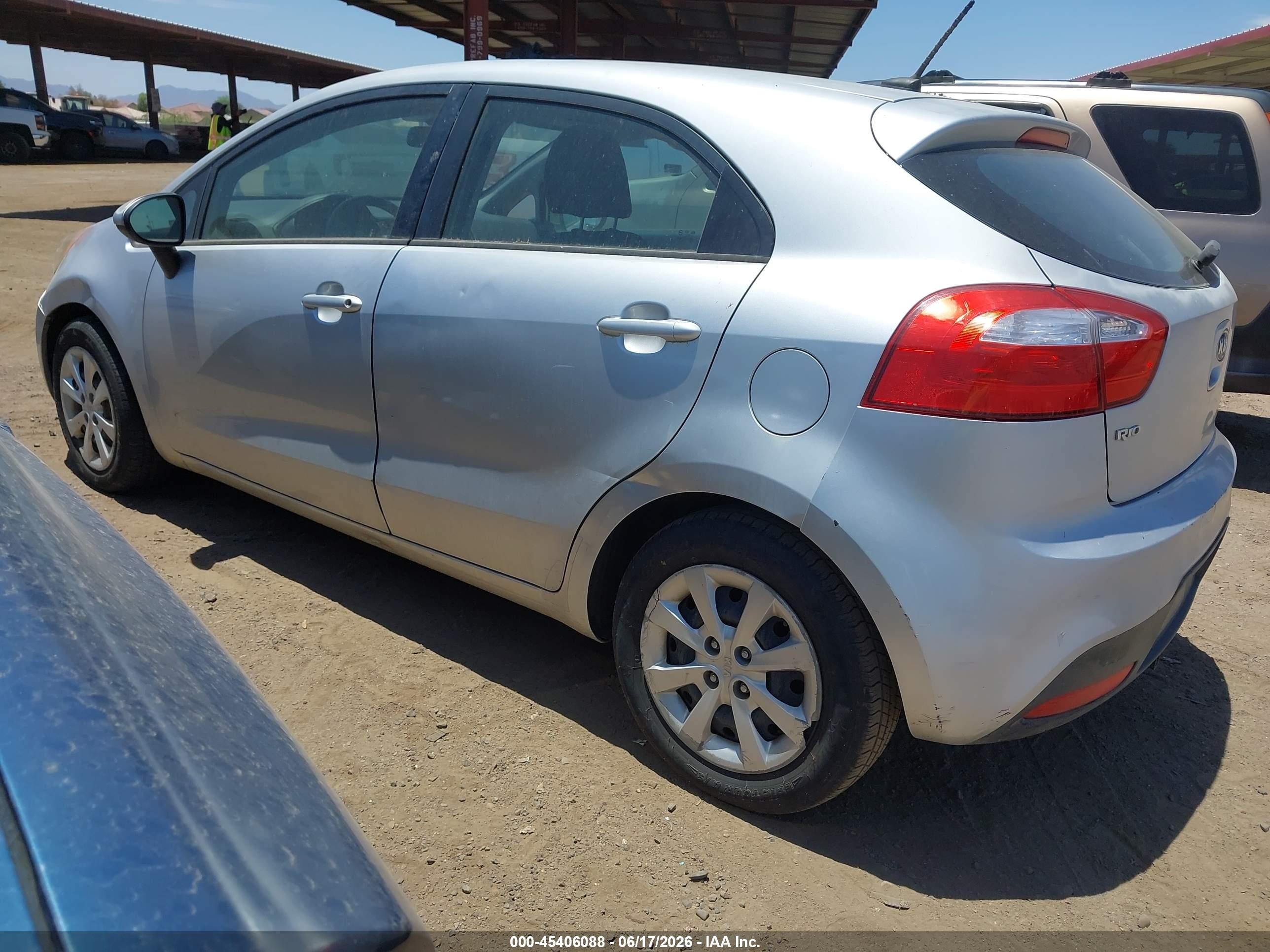 2013 Kia Rio Lx Silver vin: KNADM5A37D6109065