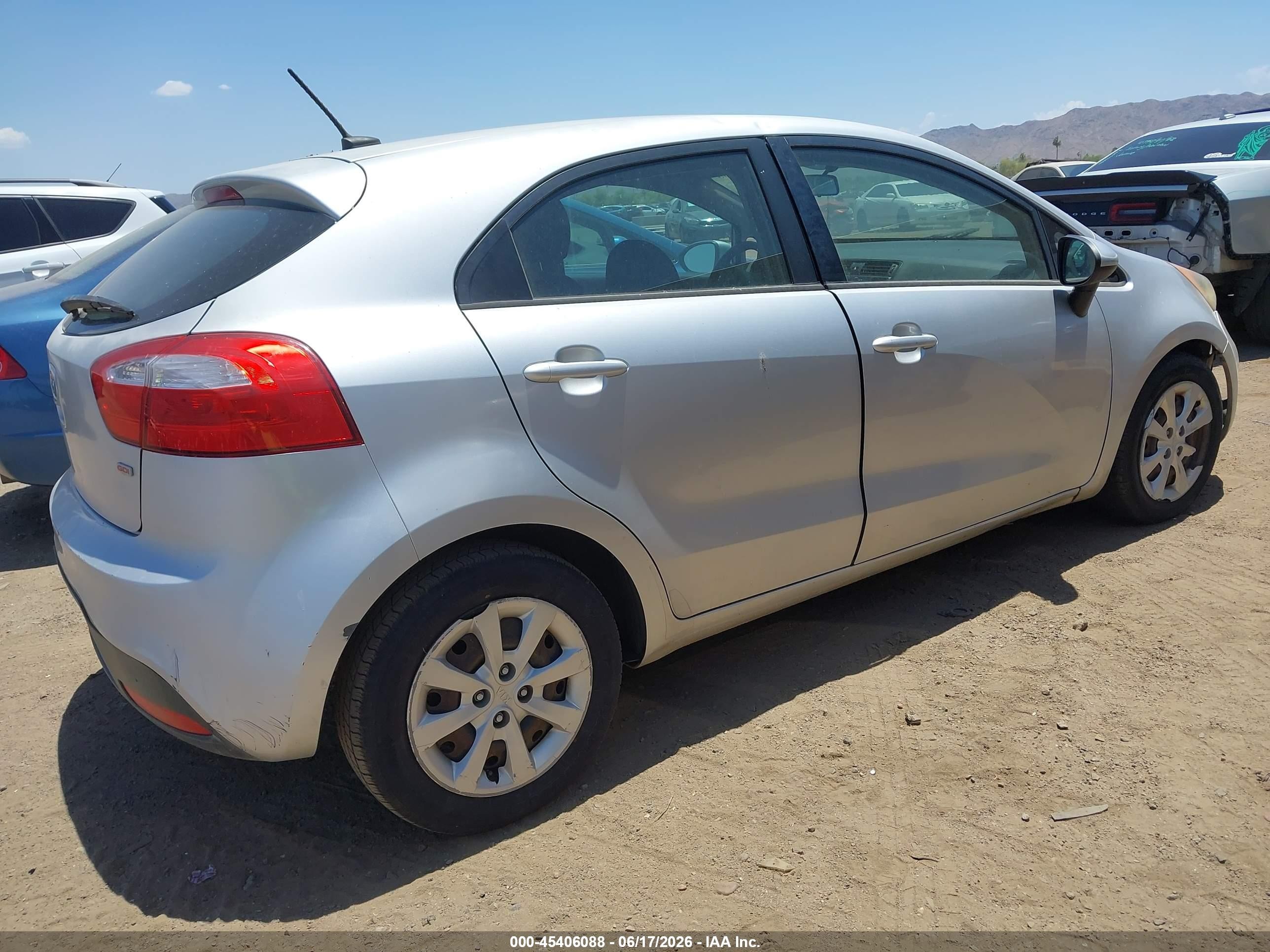2013 Kia Rio Lx Silver vin: KNADM5A37D6109065