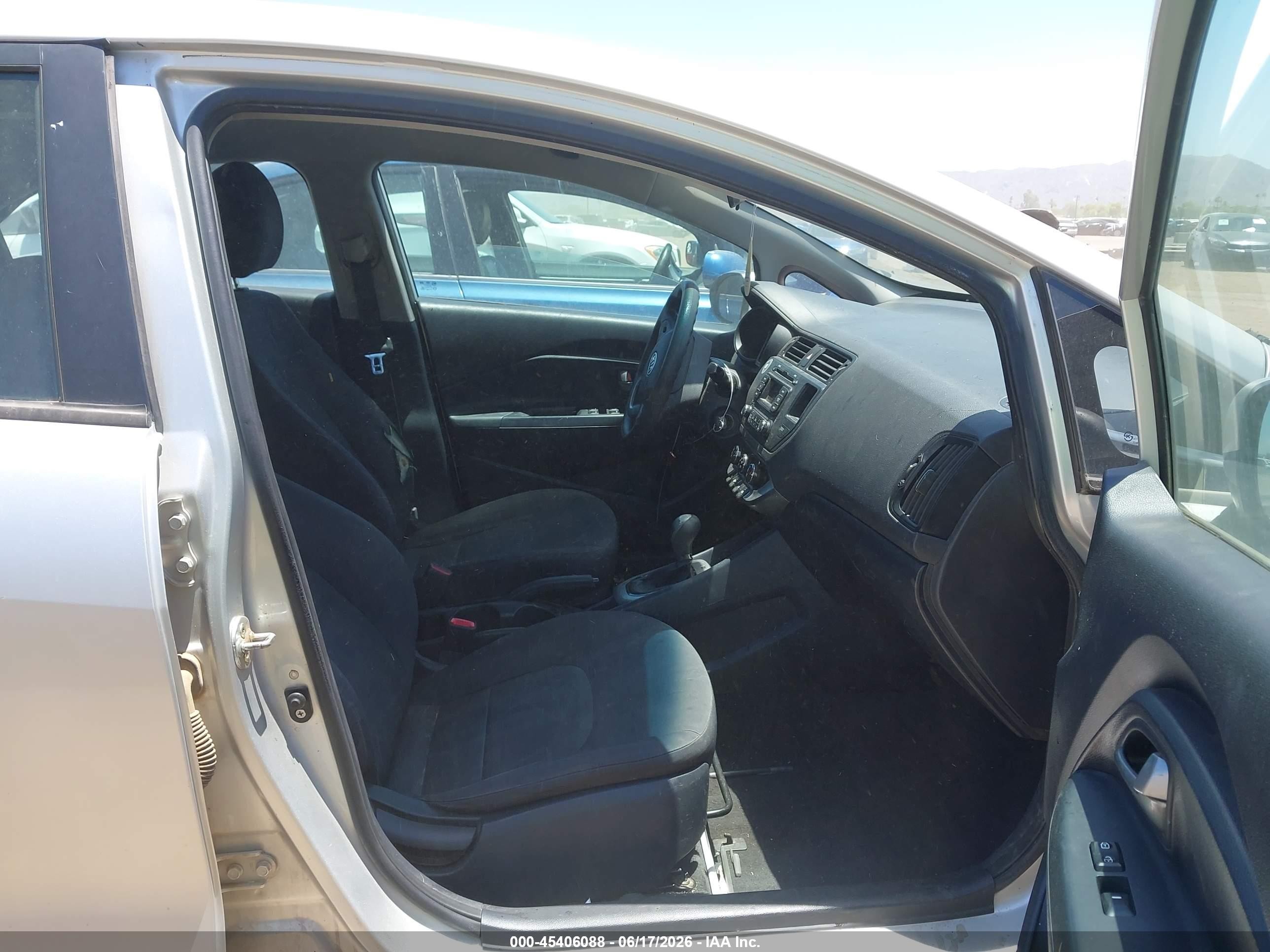 2013 Kia Rio Lx Silver vin: KNADM5A37D6109065