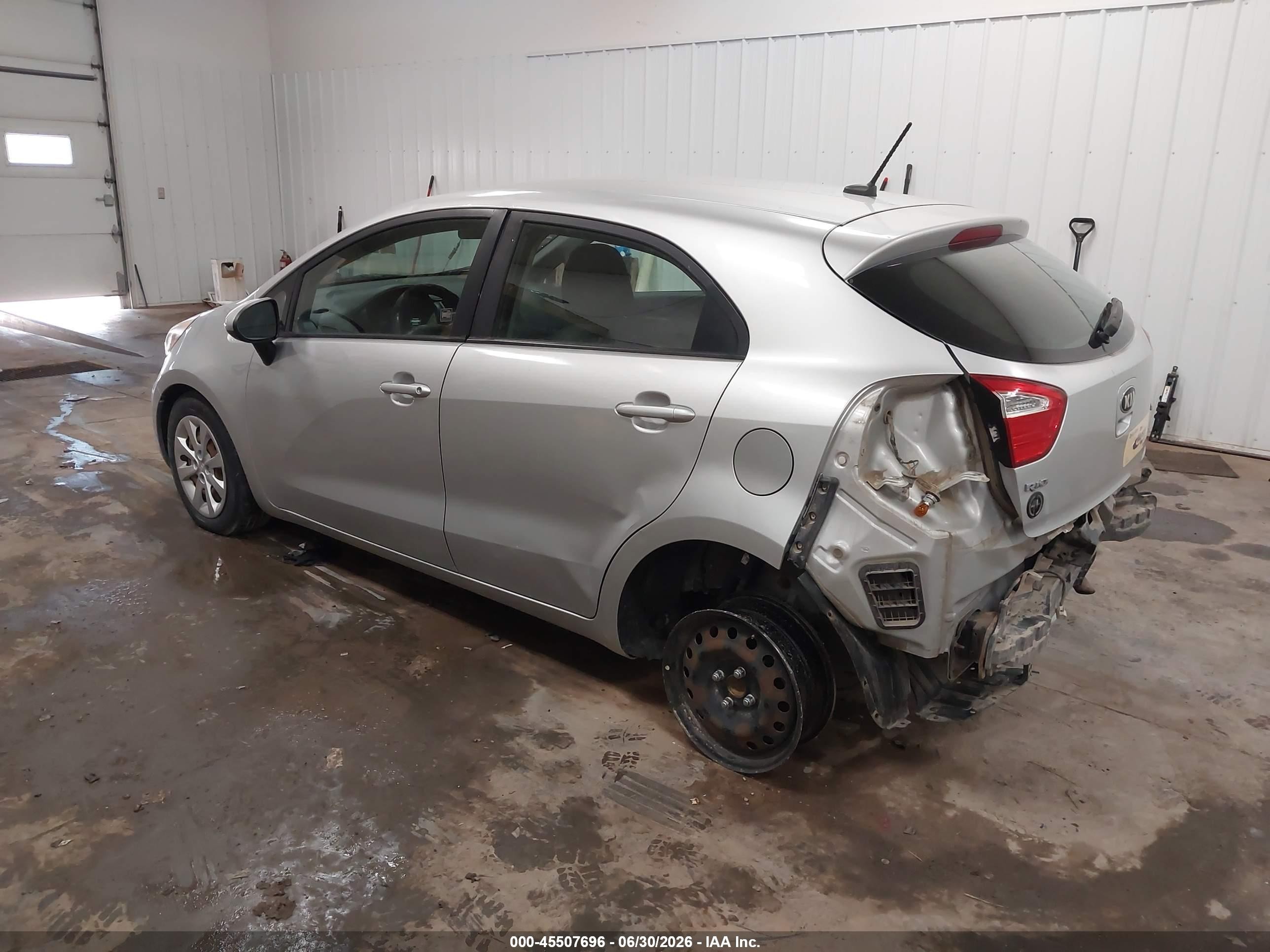 2013 Kia Rio Lx Серебряный vin: KNADM5A37D6186499