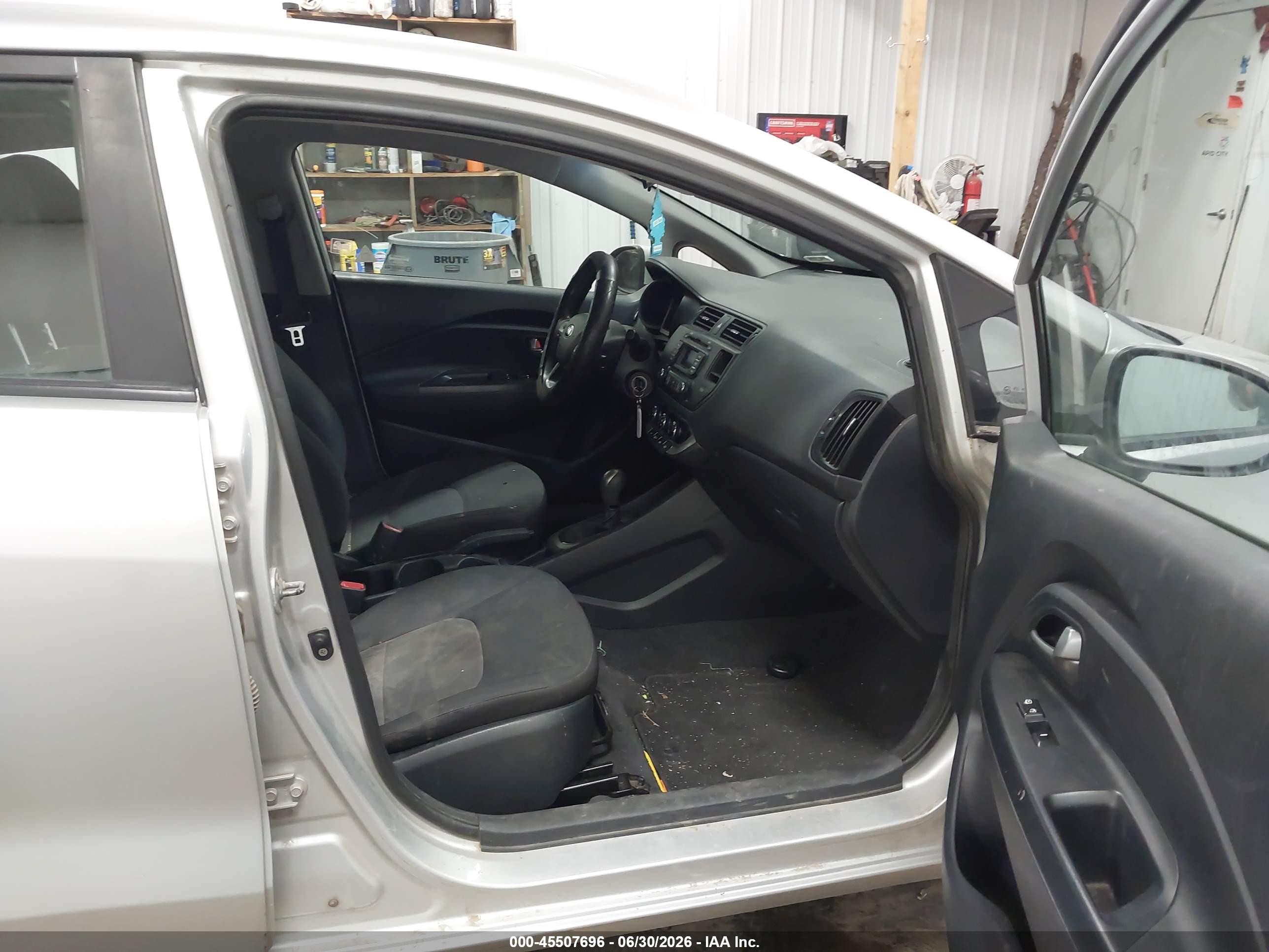 2013 Kia Rio Lx Серебряный vin: KNADM5A37D6186499