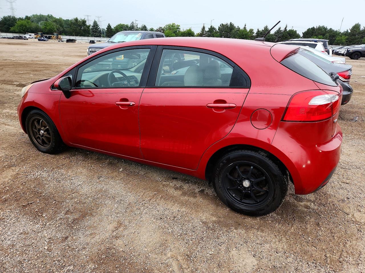 2015 Kia Rio Lx Red vin: KNADM5A37F6457645