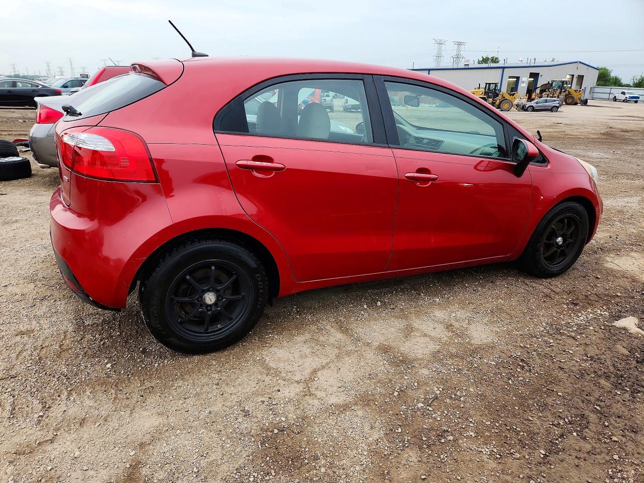 2015 Kia Rio Lx Red vin: KNADM5A37F6457645