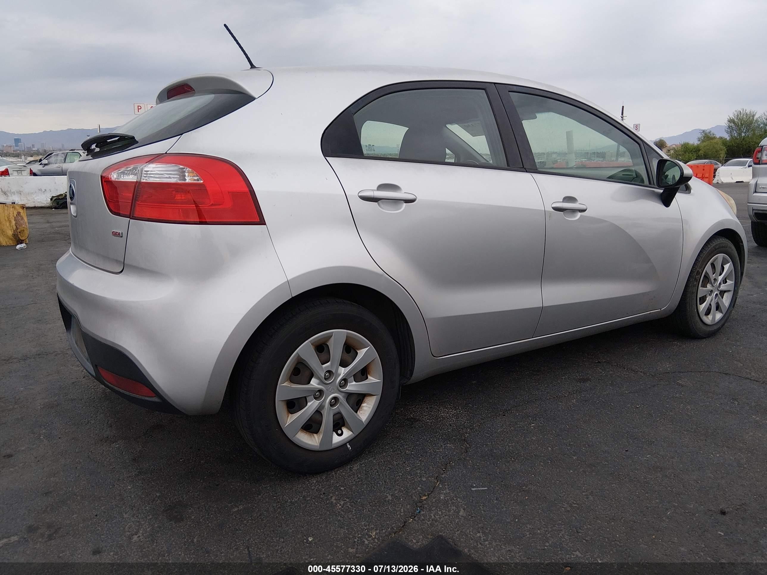 2015 Kia Rio Lx Silver vin: KNADM5A37F6509808