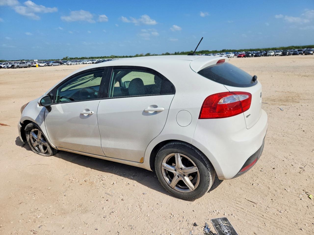 2012 Kia Rio Lx White vin: KNADM5A38C6024007