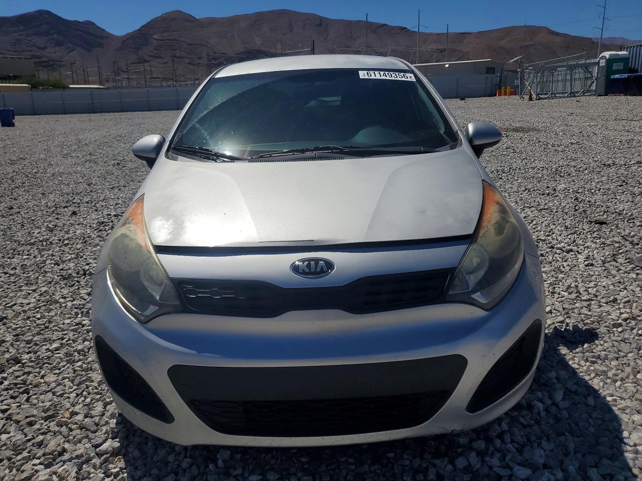 2015 Kia Rio Silver vin: KNADM5A38F6445651