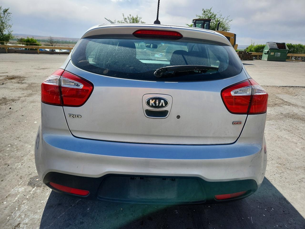 2015 Kia Rio Lx Silver vin: KNADM5A38F6518162