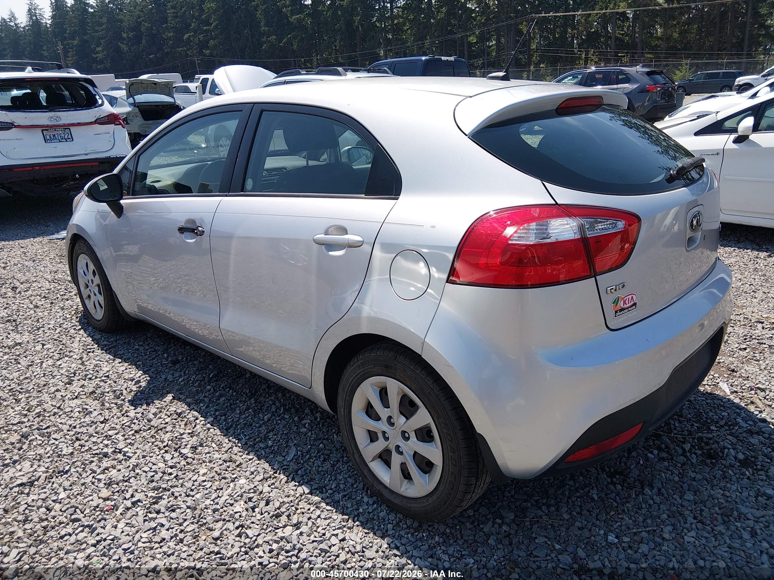 2014 Kia Rio Lx Silver vin: KNADM5A39E6351275