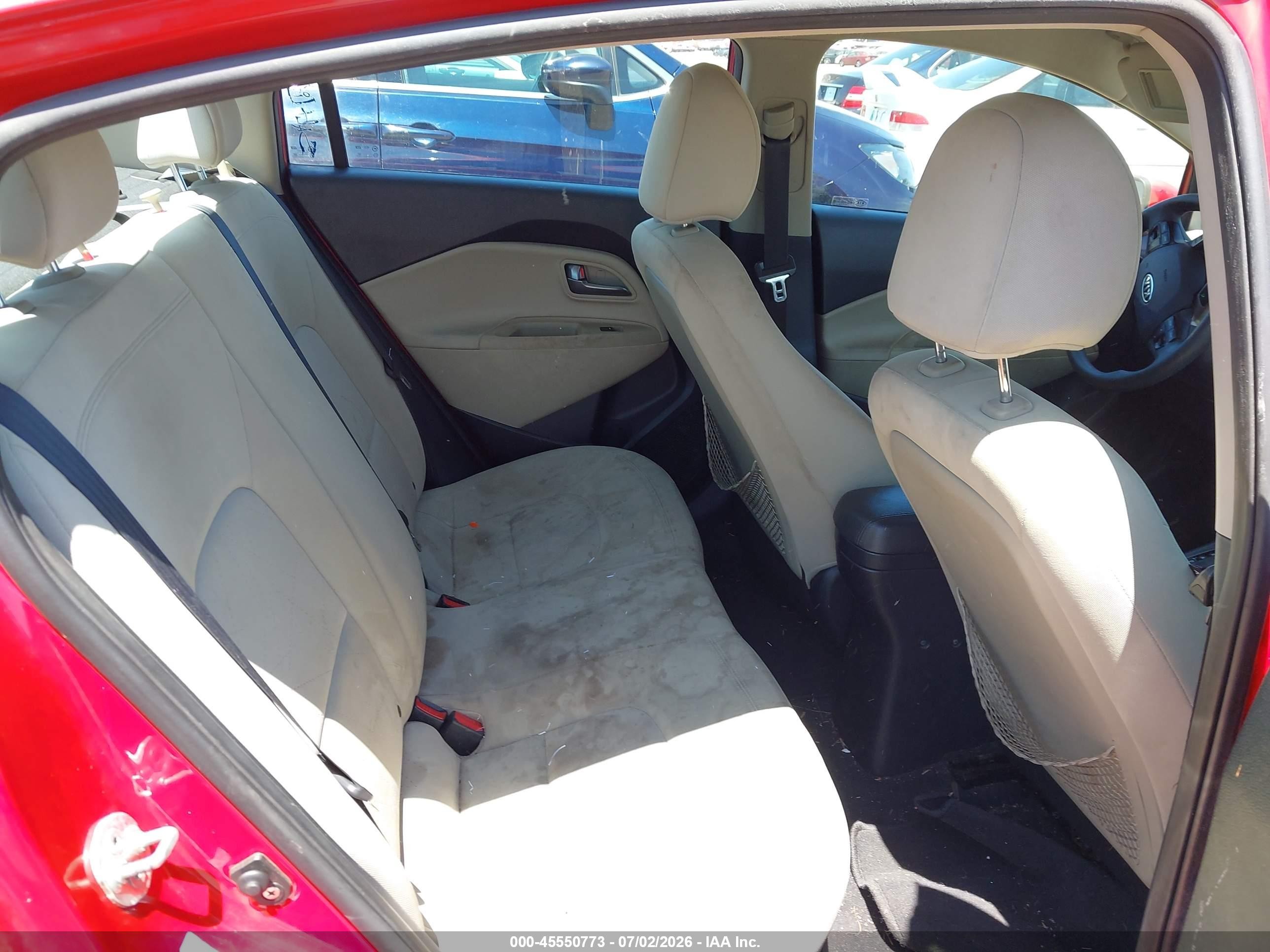 2013 Kia Rio Ex Red vin: KNADN4A30D6120321