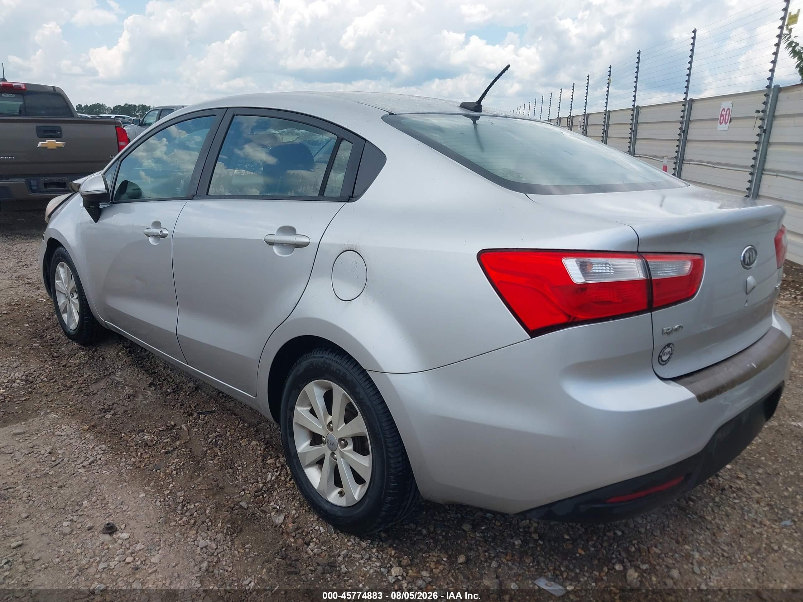 2013 Kia Rio Ex Серебряный vin: KNADN4A30D6132226