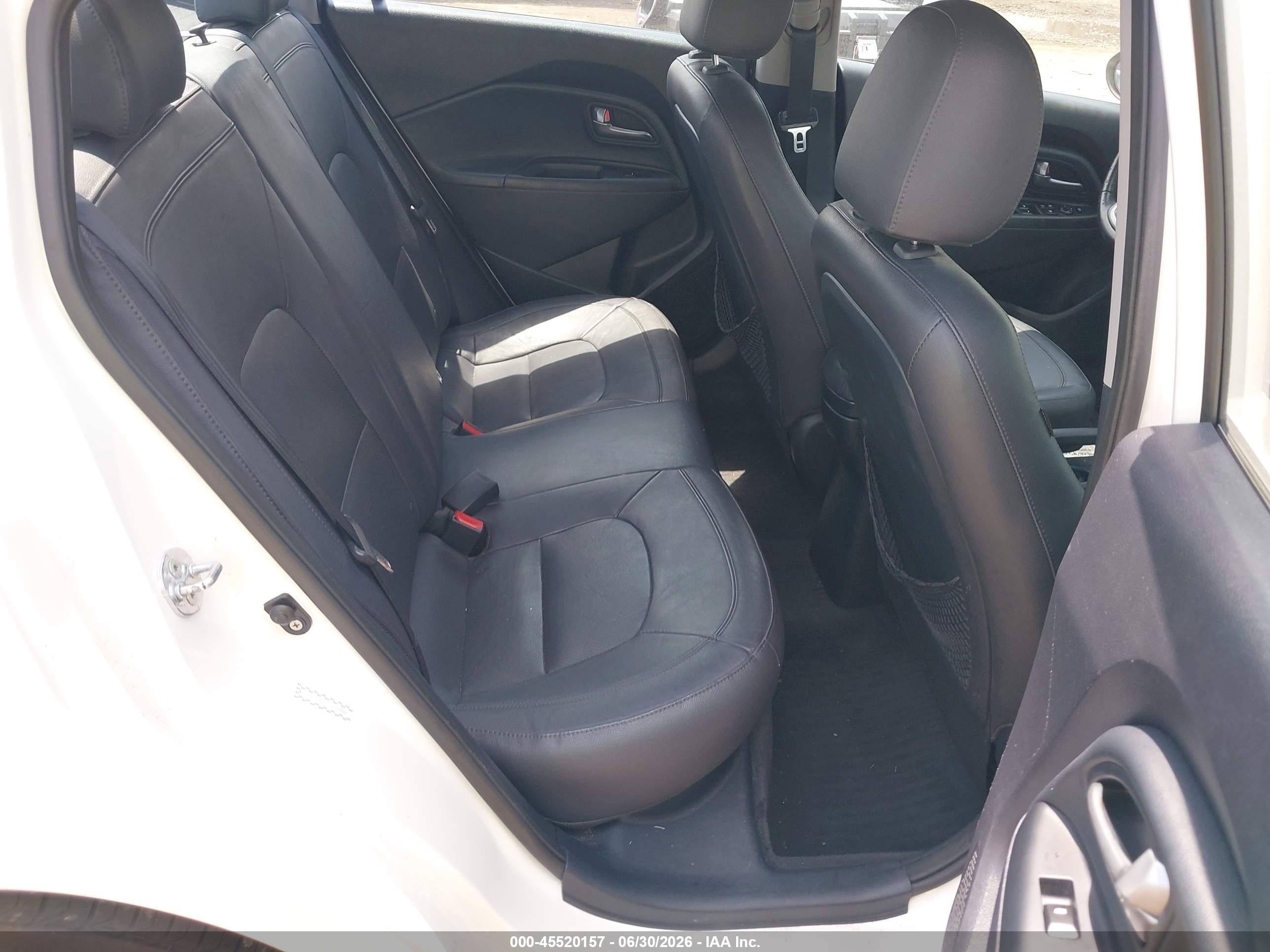 2012 Kia Rio Sx White vin: KNADN4A31C6083889