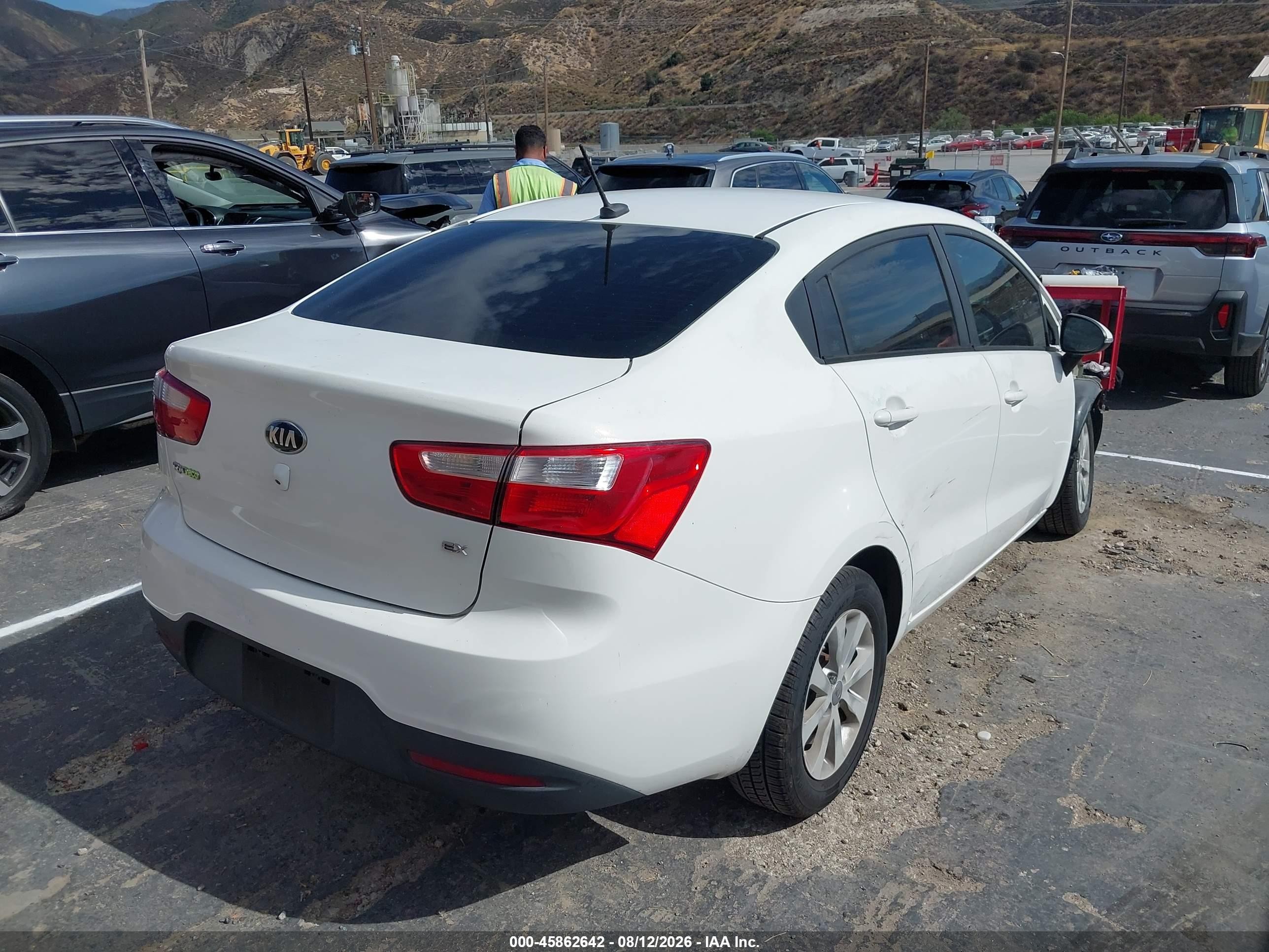 2014 Kia Rio Ex White vin: KNADN4A31E6419575