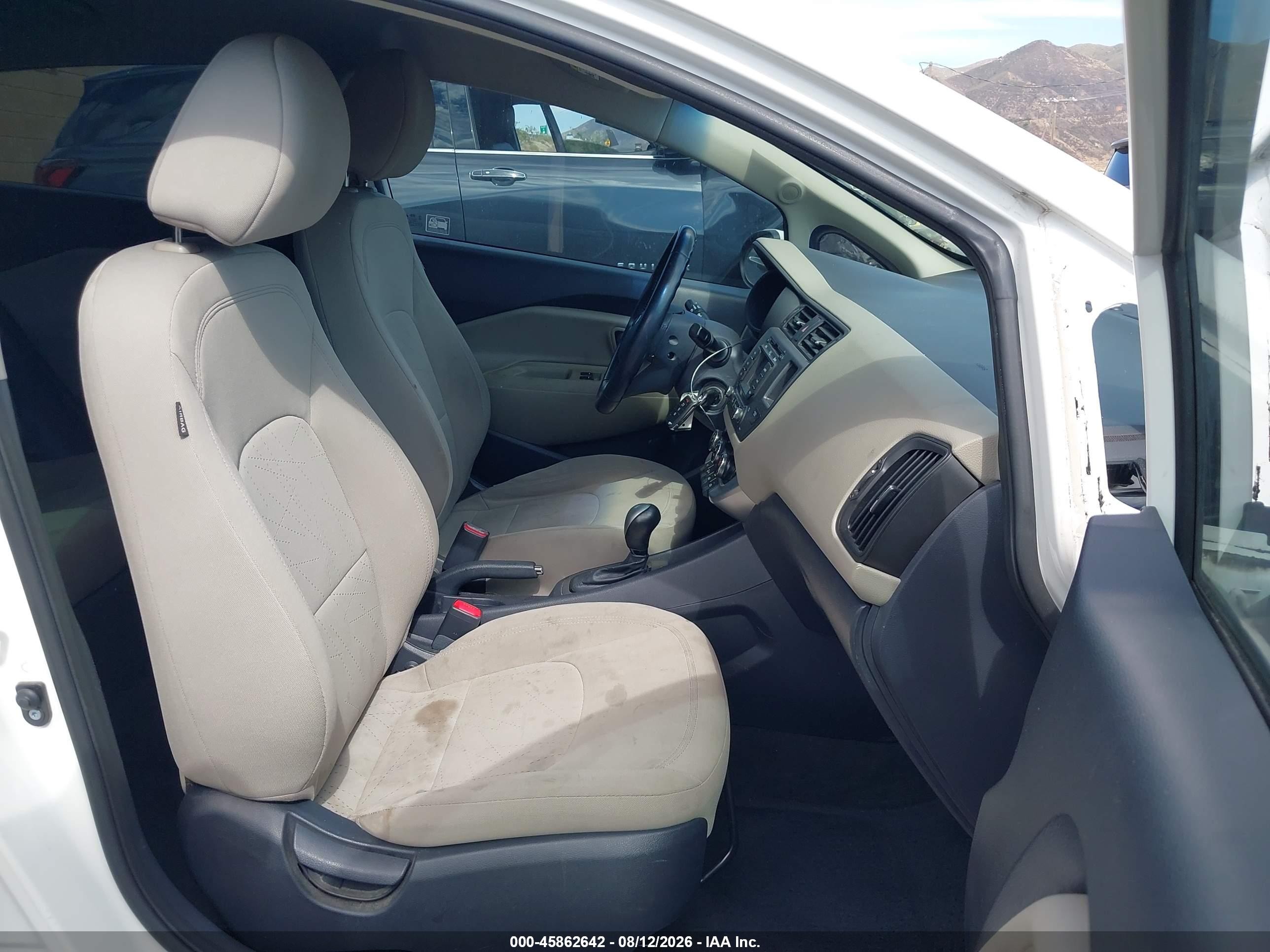 2014 Kia Rio Ex White vin: KNADN4A31E6419575