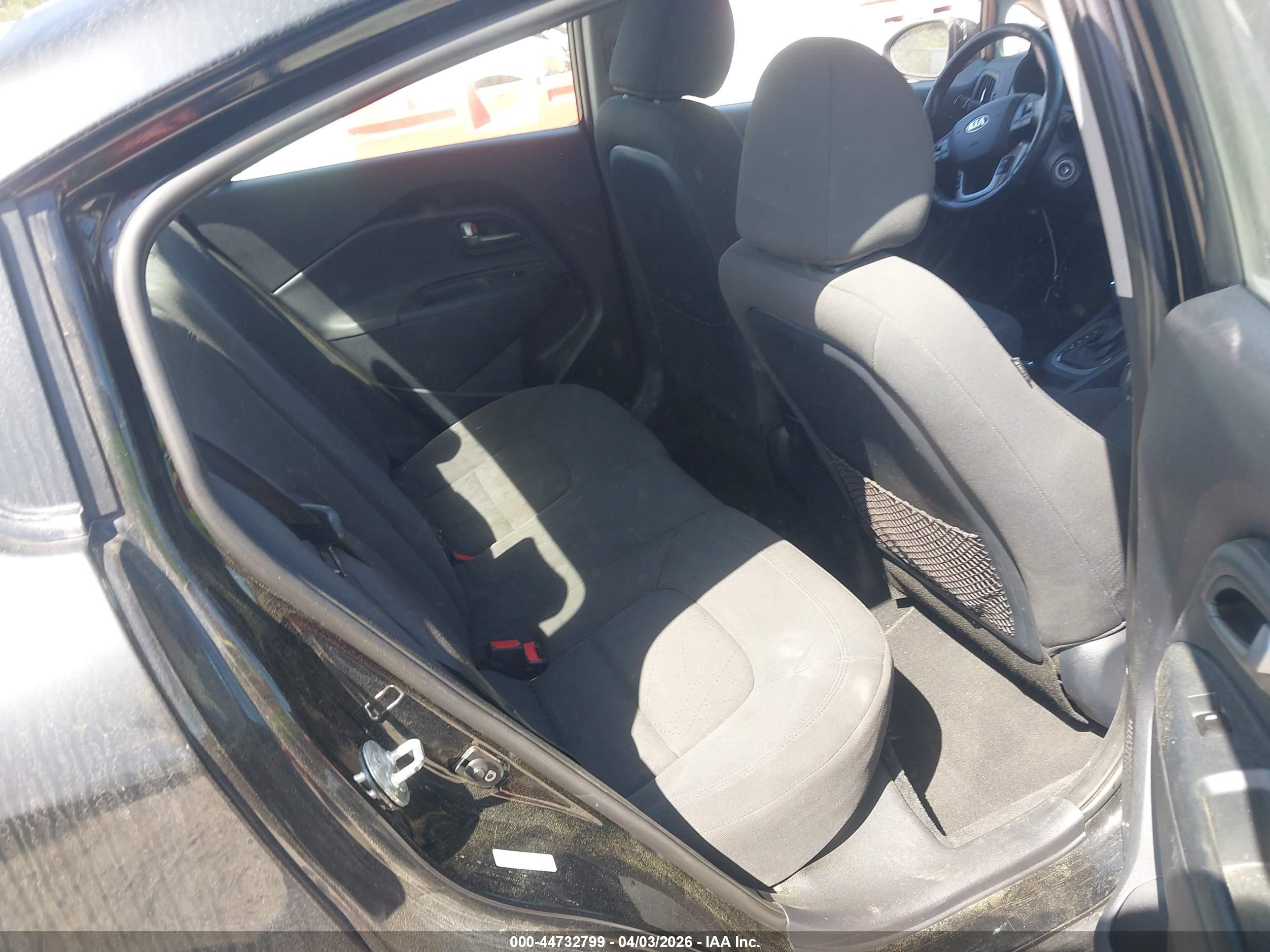 2013 Kia Rio Ex Black vin: KNADN4A32D6310525