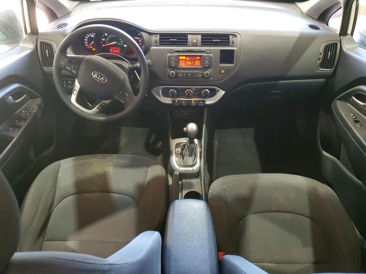 2015 Kia Rio Ex White vin: KNADN4A32F6468429
