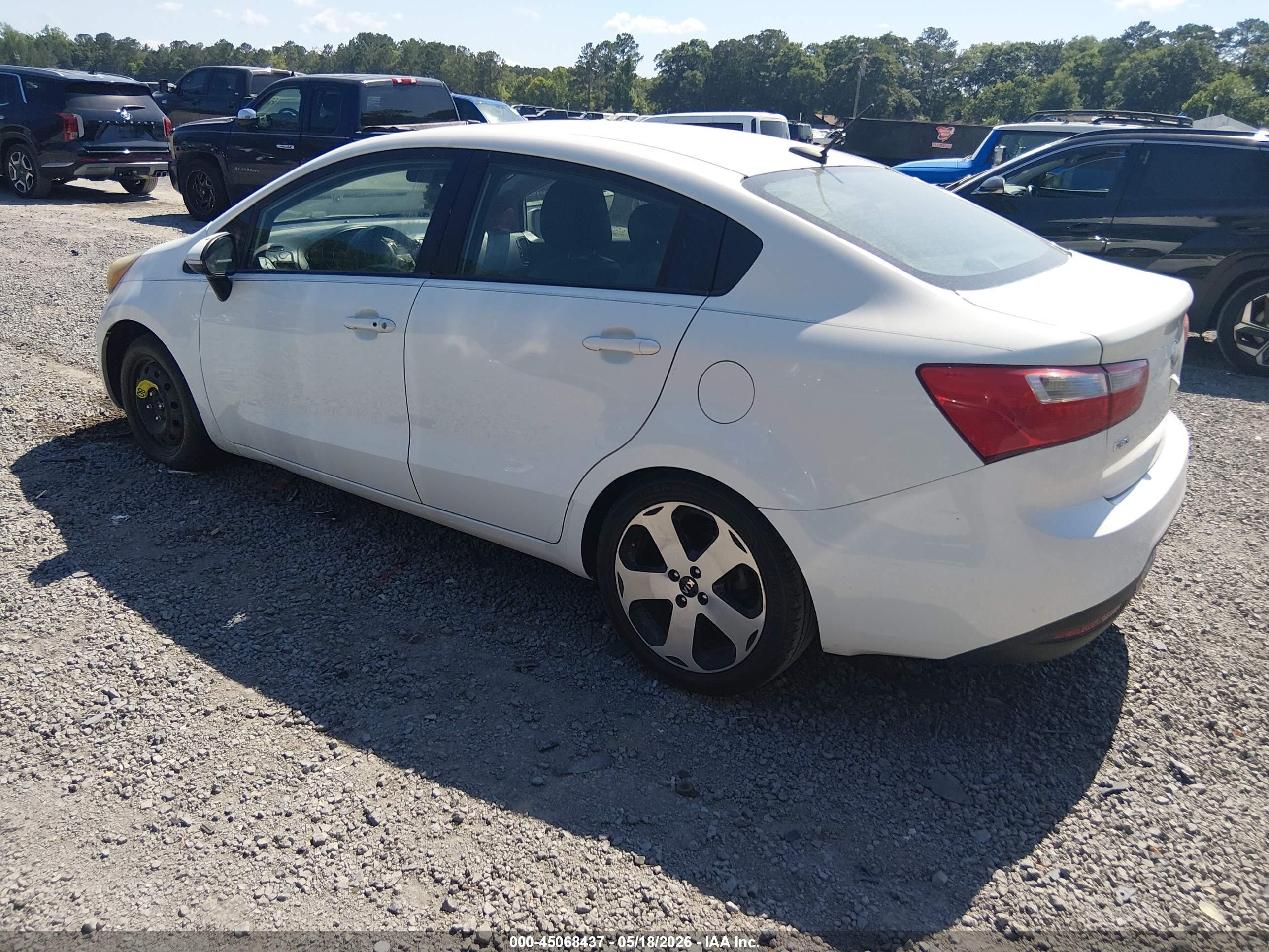 2013 Kia Rio Sx White vin: KNADN4A33D6208926