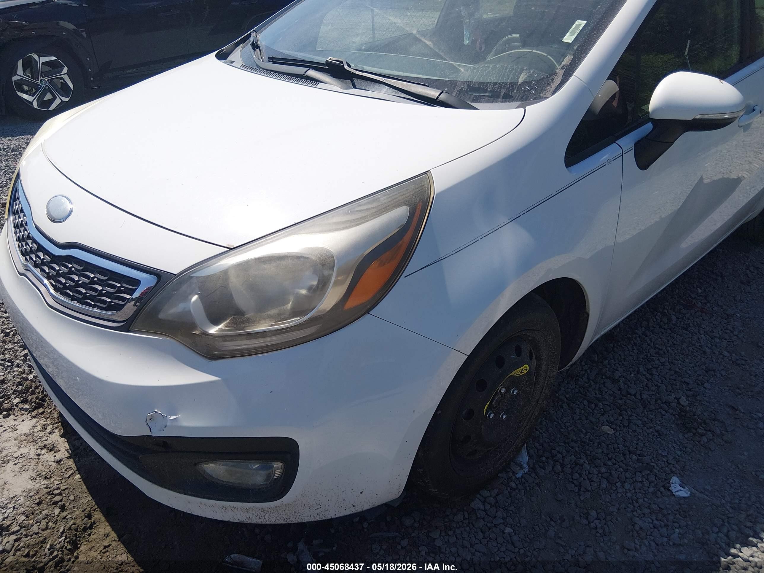 2013 Kia Rio Sx White vin: KNADN4A33D6208926