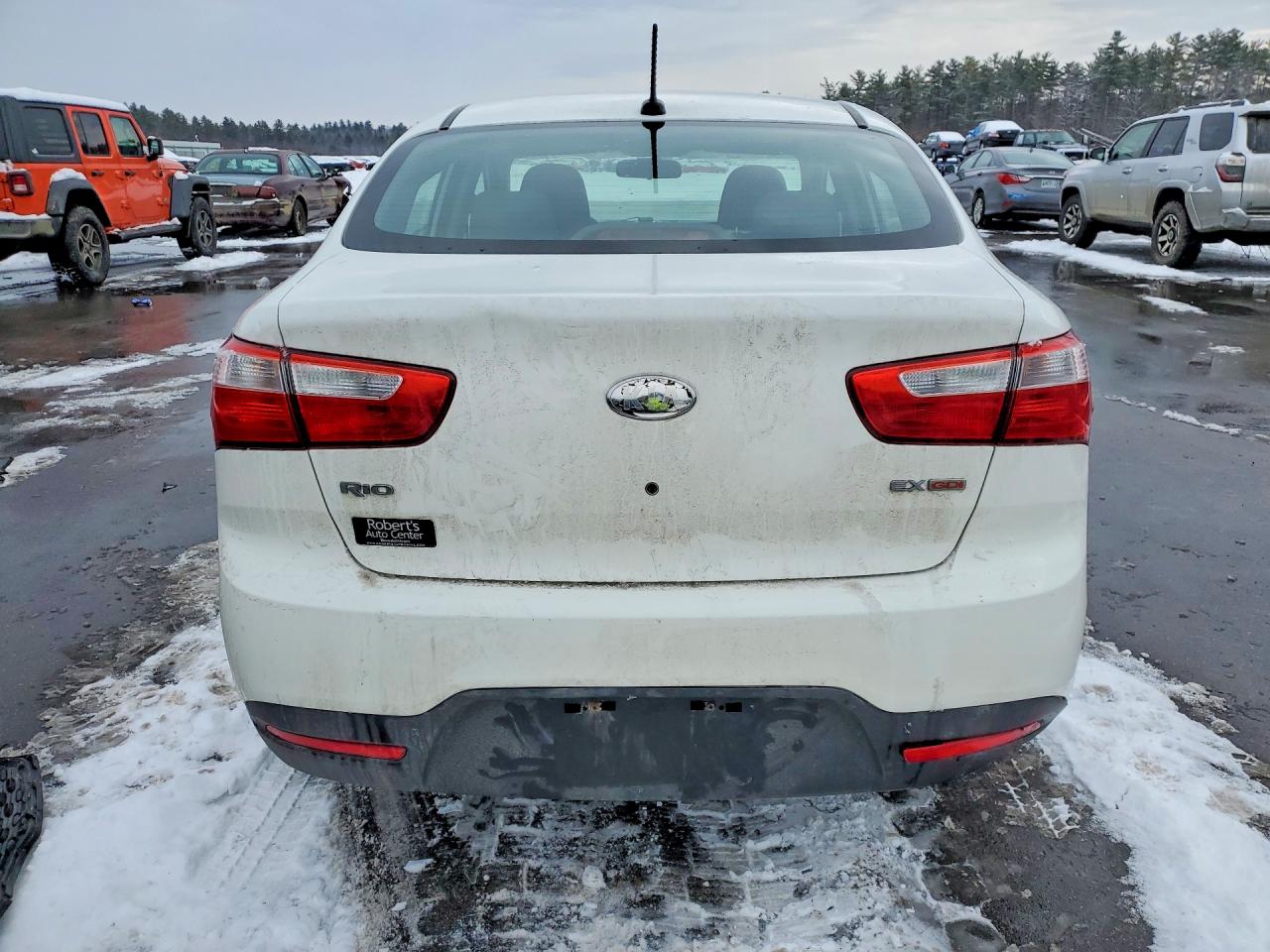 2013 Kia Rio Ex White vin: KNADN4A33D6300375
