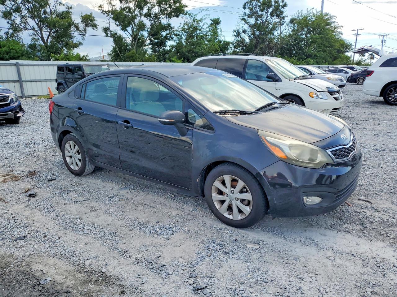 2013 Kia Rio Ex Black vin: KNADN4A34D6144900