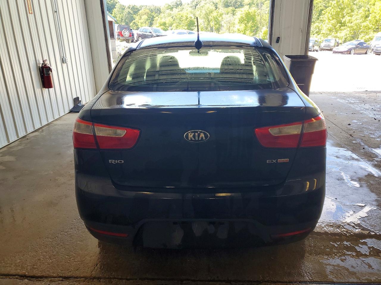 2015 Kia Rio Ex Black vin: KNADN4A34F6447064