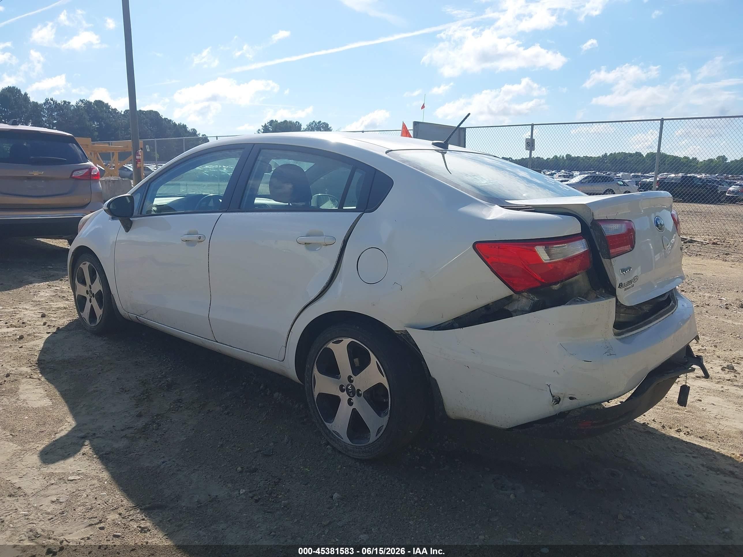 2015 Kia Rio Sx White vin: KNADN4A35F6427809